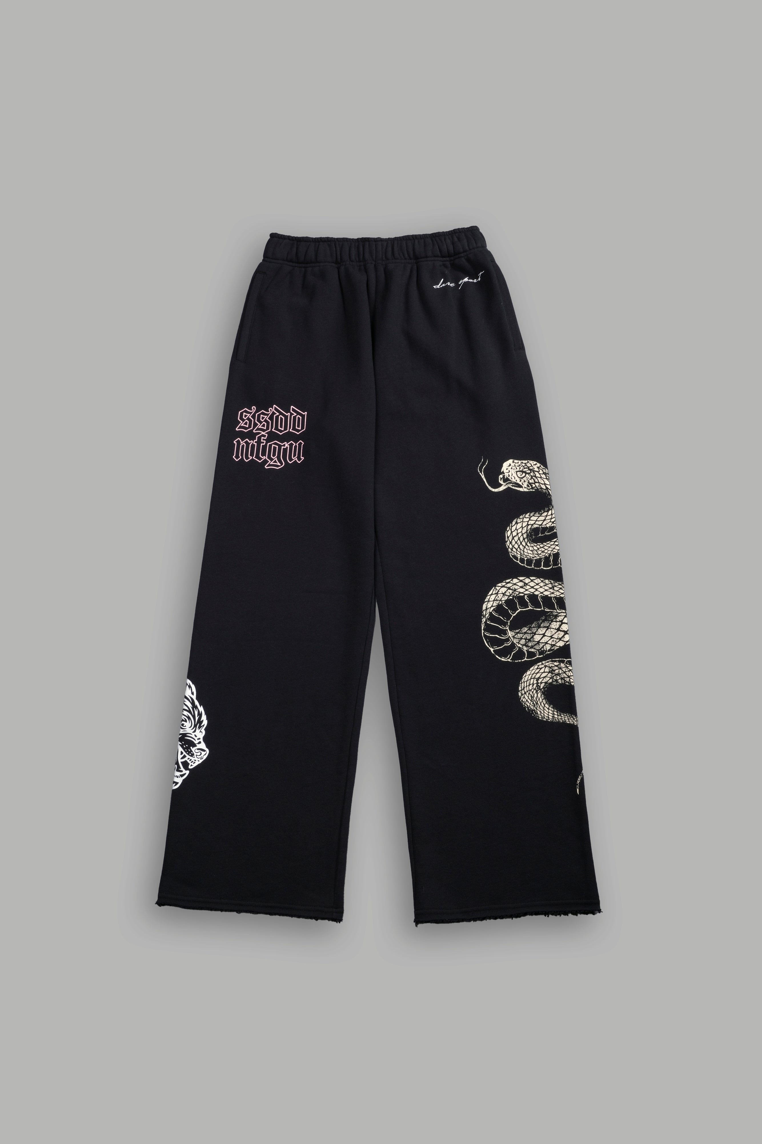 New Beginnings She Big Cozy Cargo Sweats in Black