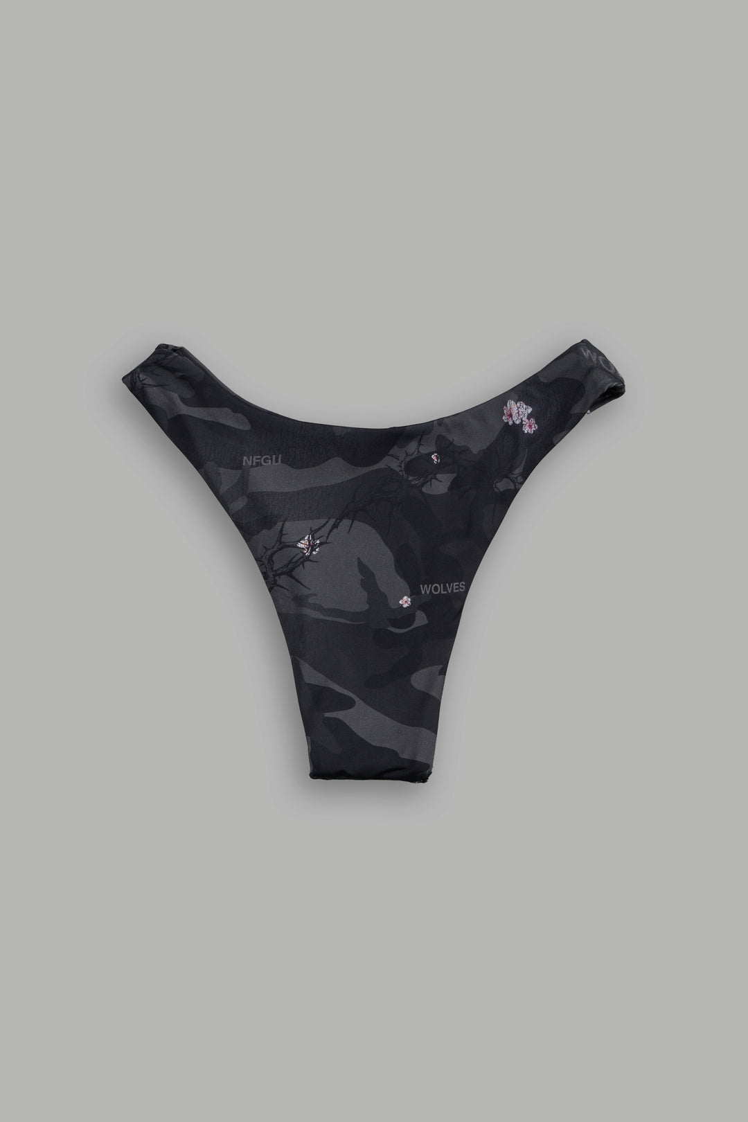 Chopper Wolves Nikita Bottom in Warrior In A Garden Black Camo