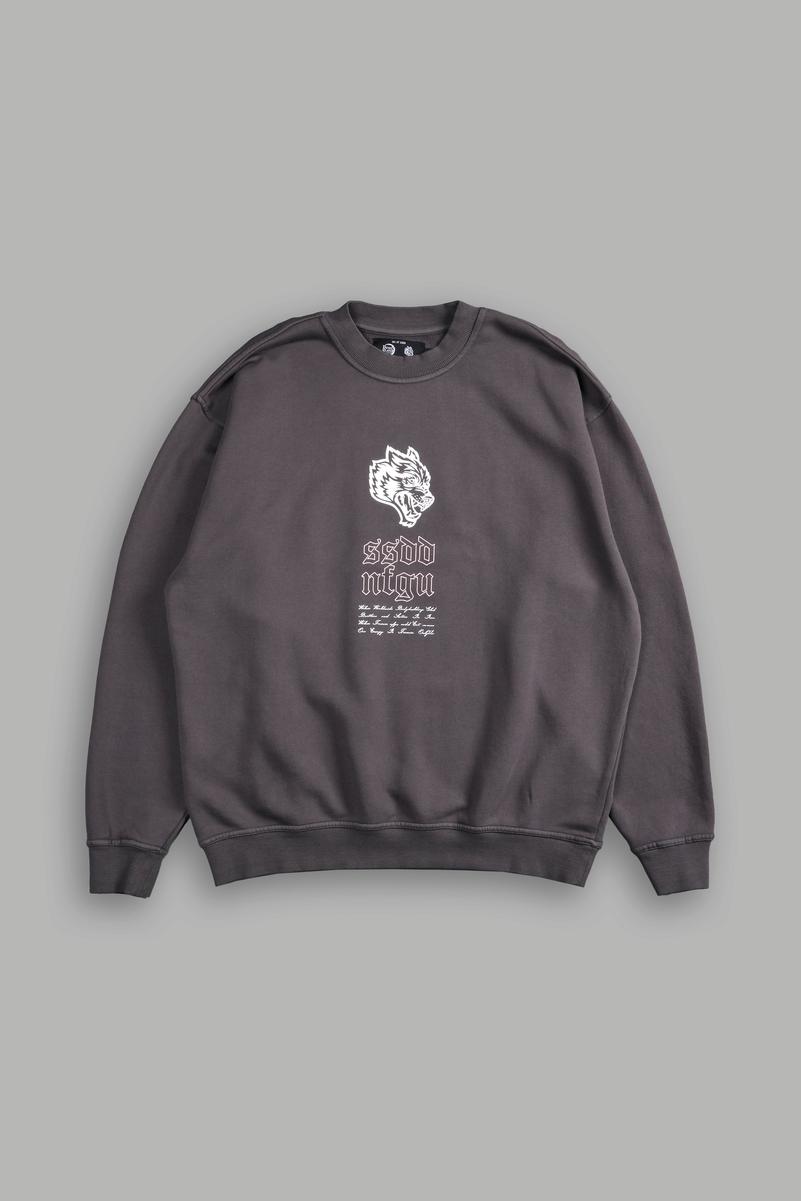 ダルクスポーツ　Alpha Wolf London Crewneck Breath Of Wolves London Crewneck in Wolf Gray – DarcSport