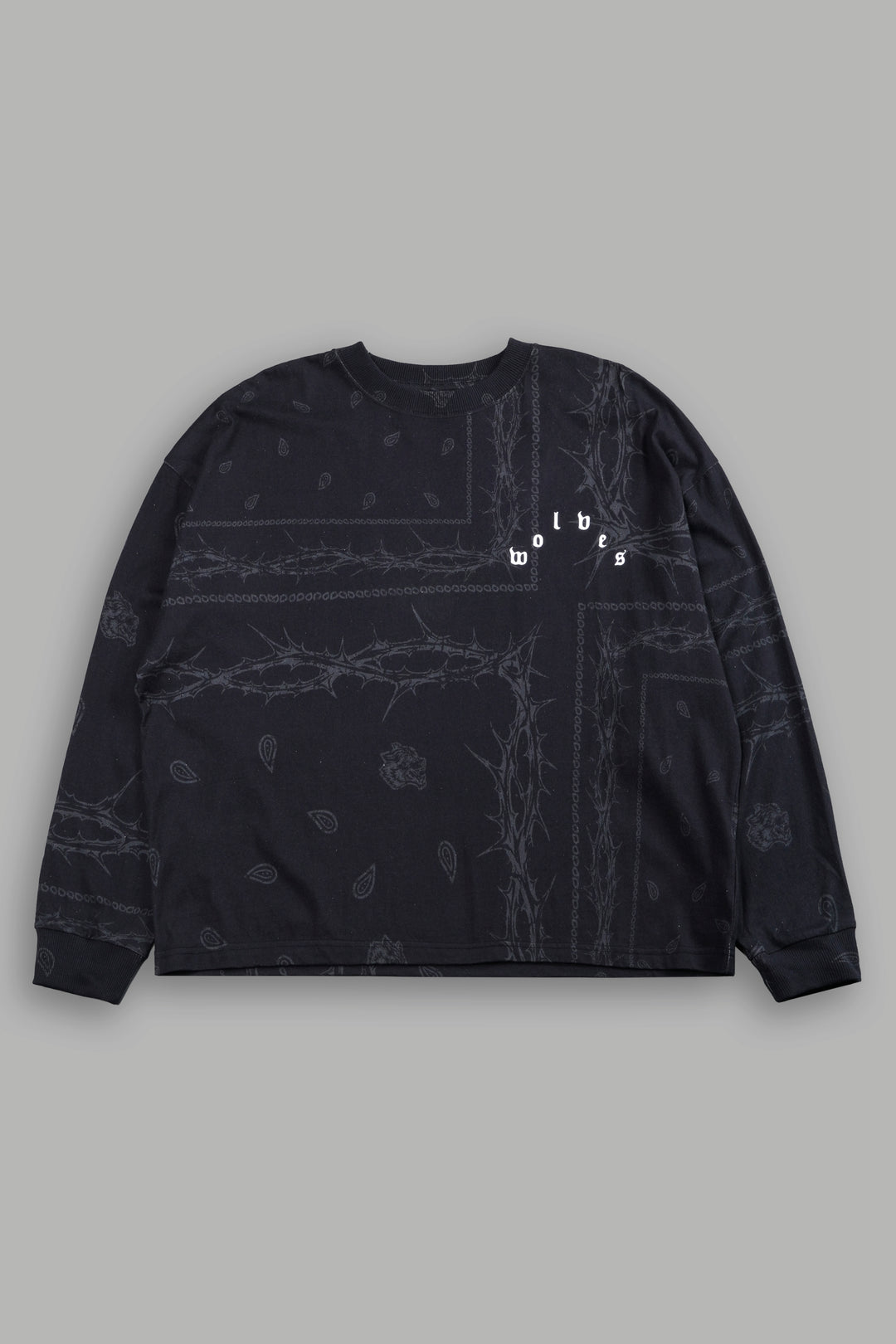 Wolves Pyramid Grunge "Box Cut" L/S Tee in Black Thorn Paisley