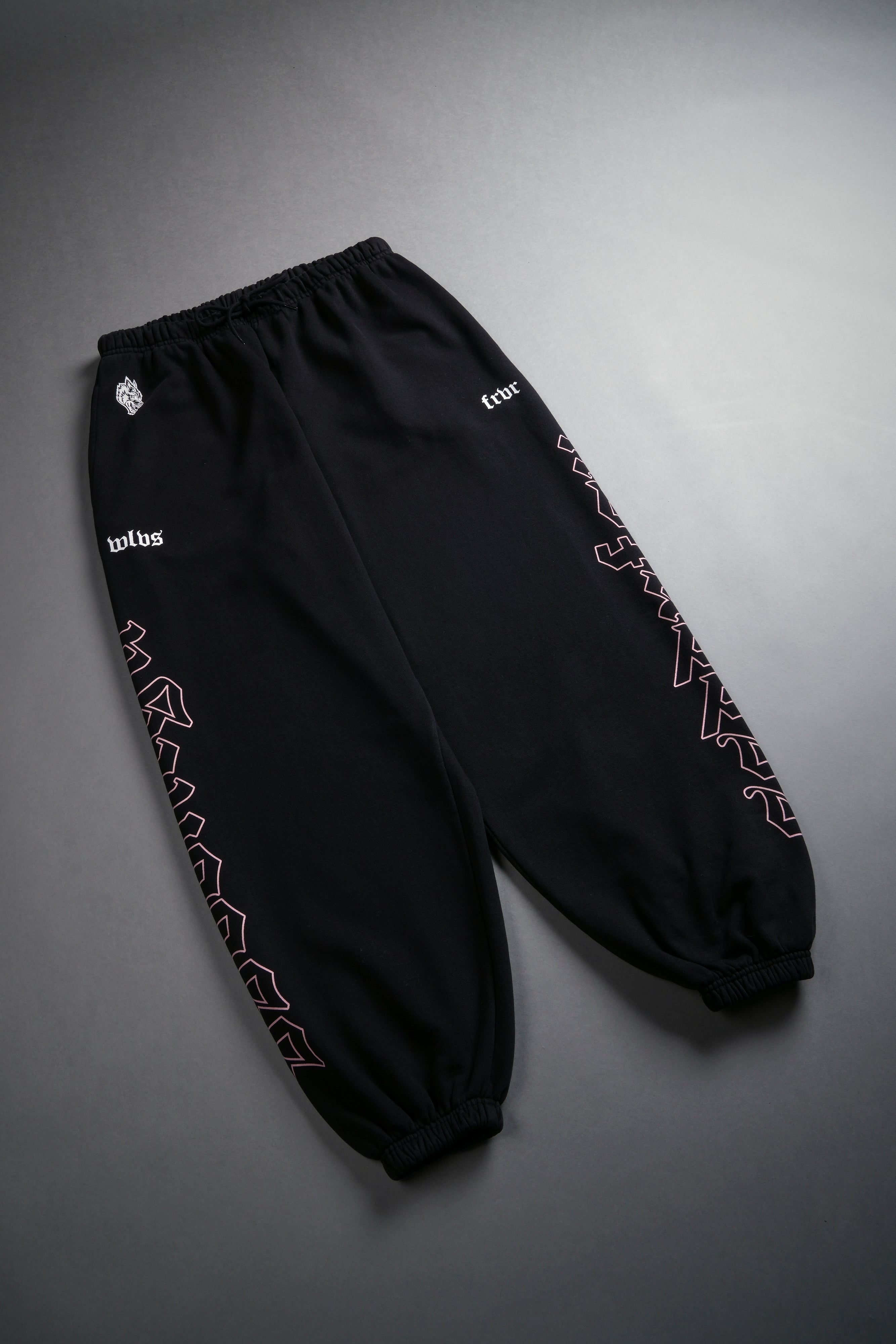 Legacy Lounger Sweat Pants in Black