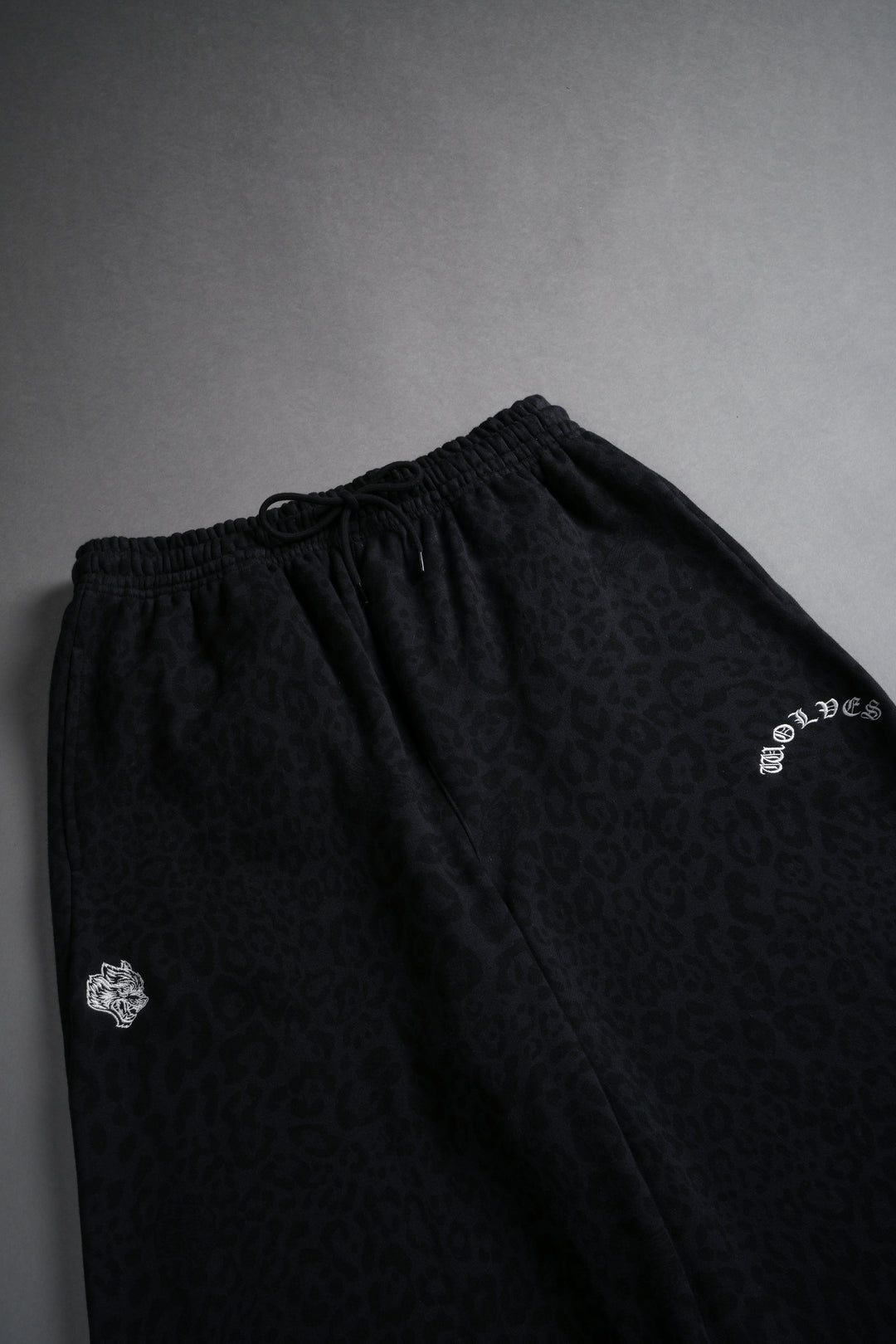 Always Oversized Omen Sweat Pants in Charcoal Leopard