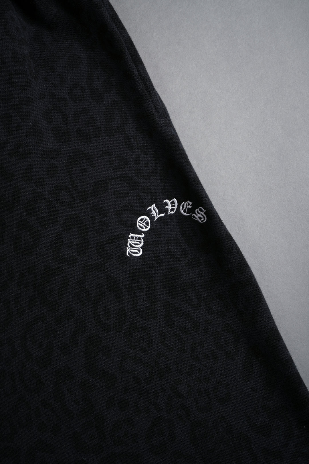 Always Oversized Omen Sweat Pants in Charcoal Leopard