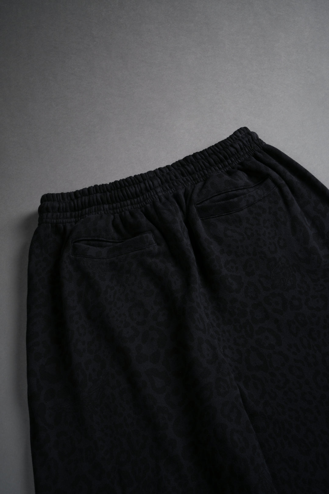 Always Oversized Omen Sweat Pants in Charcoal Leopard