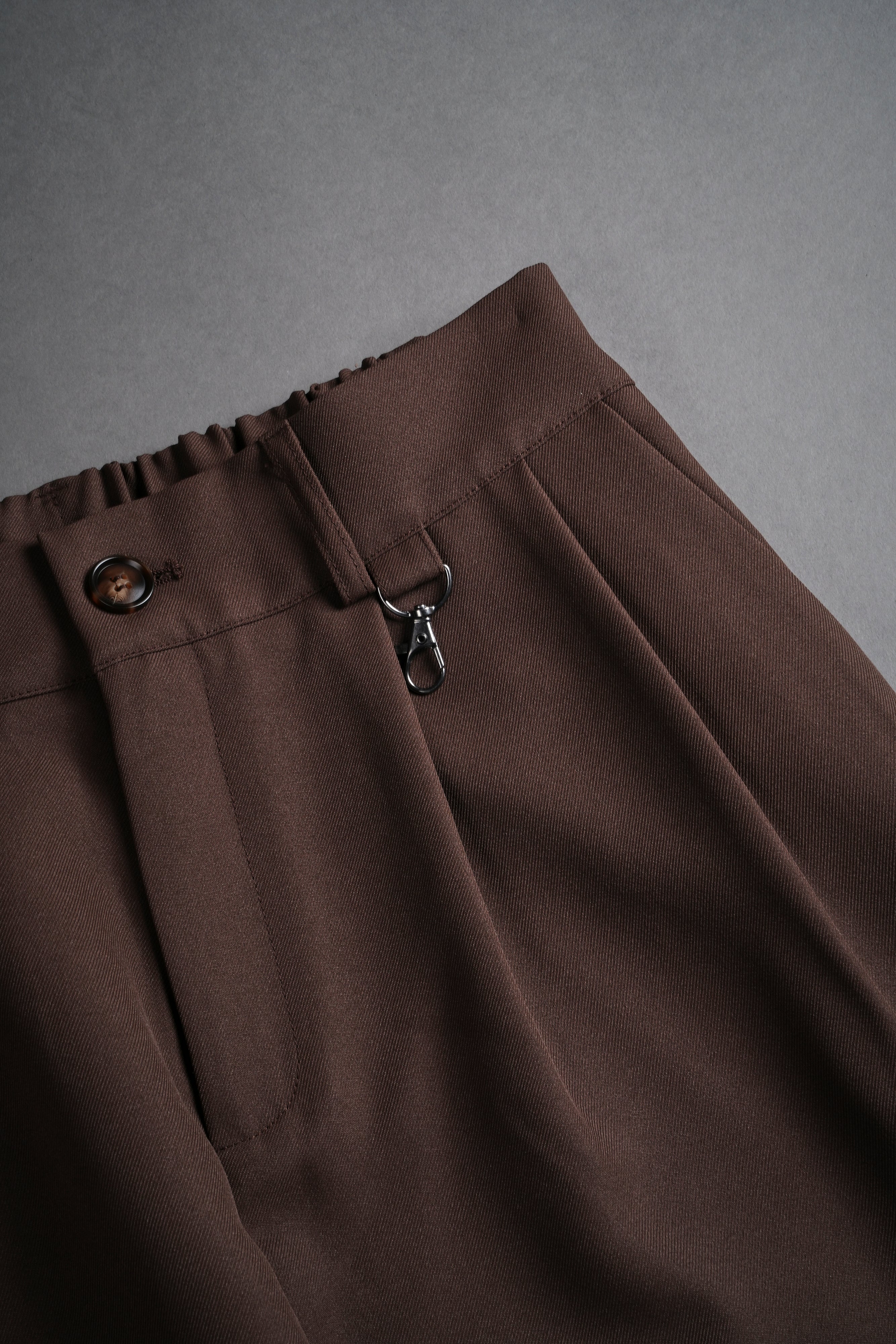 Wolf Chopper Armando Pants in Brown