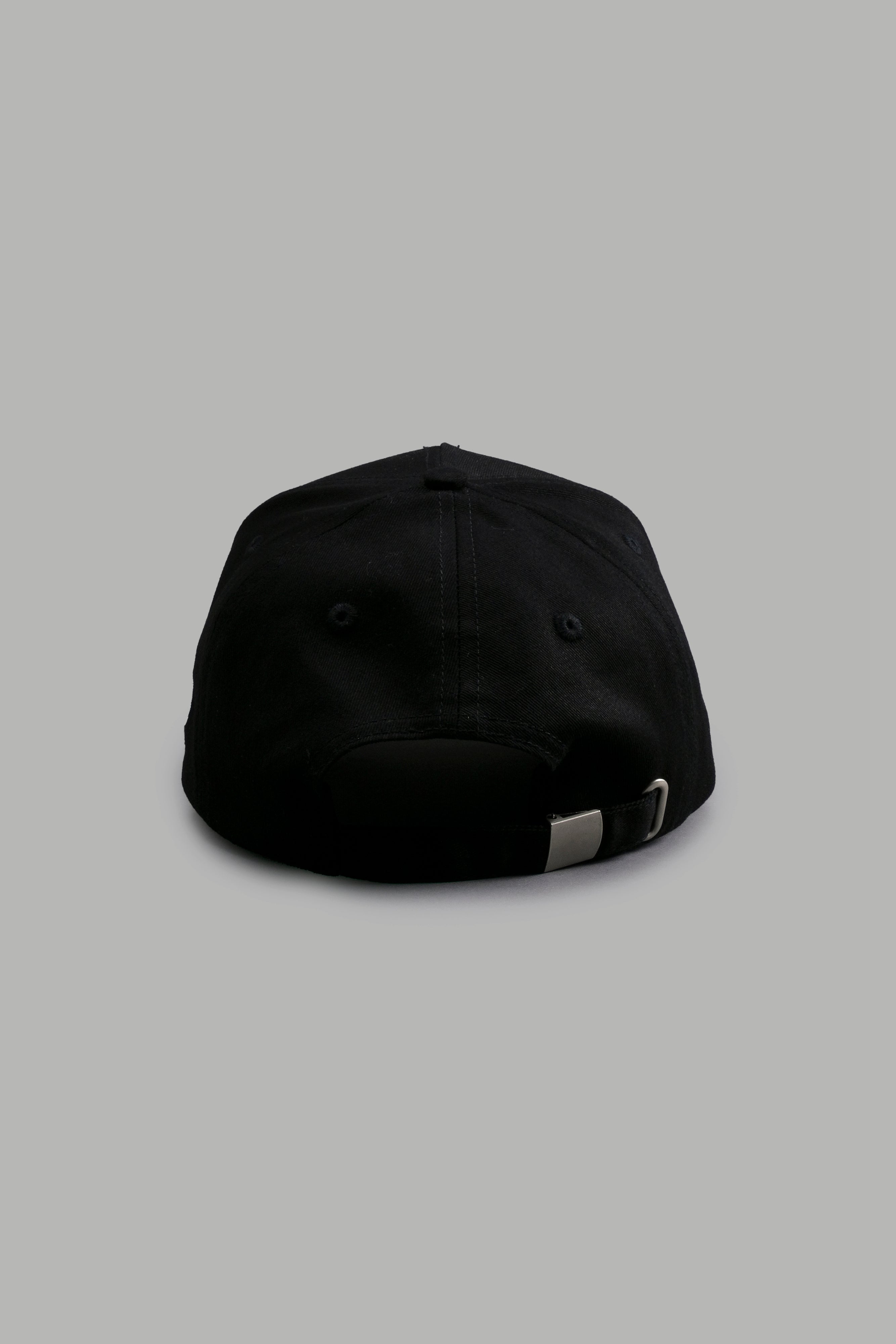 No Fear 5 Panel Hat in Black