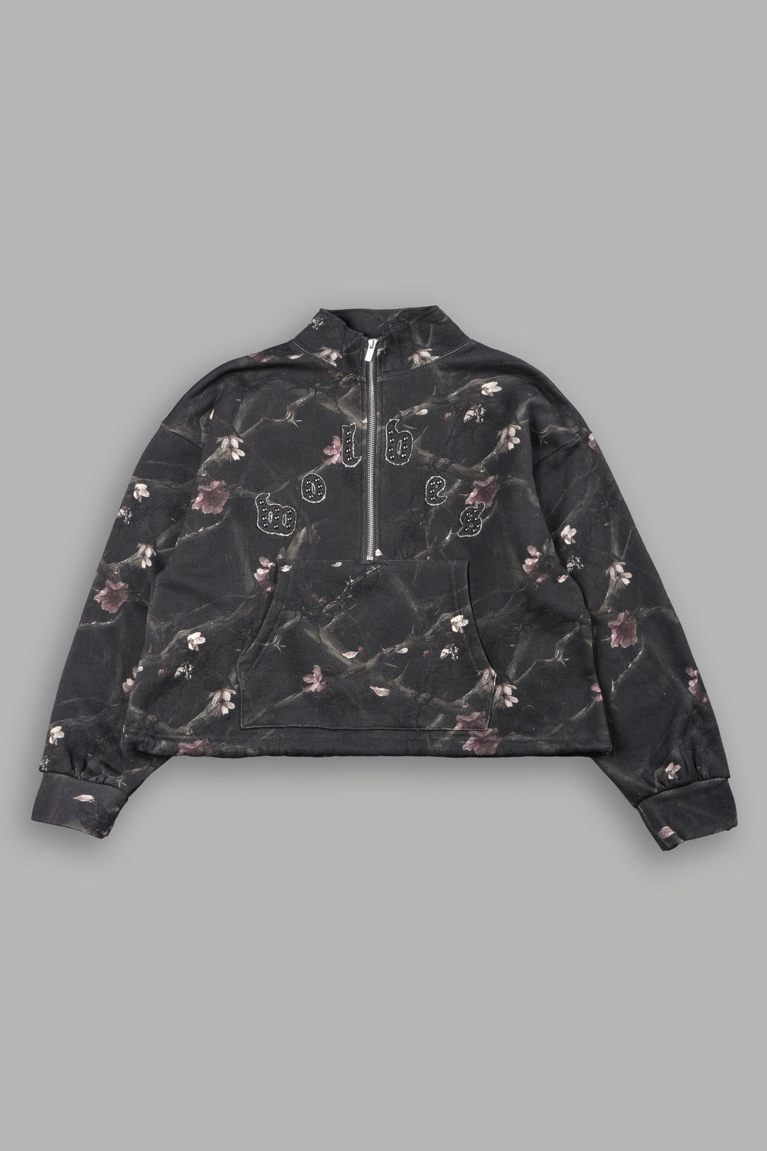 Stud Pyramid She Everson Mockneck Sweater In All Of Us Camo