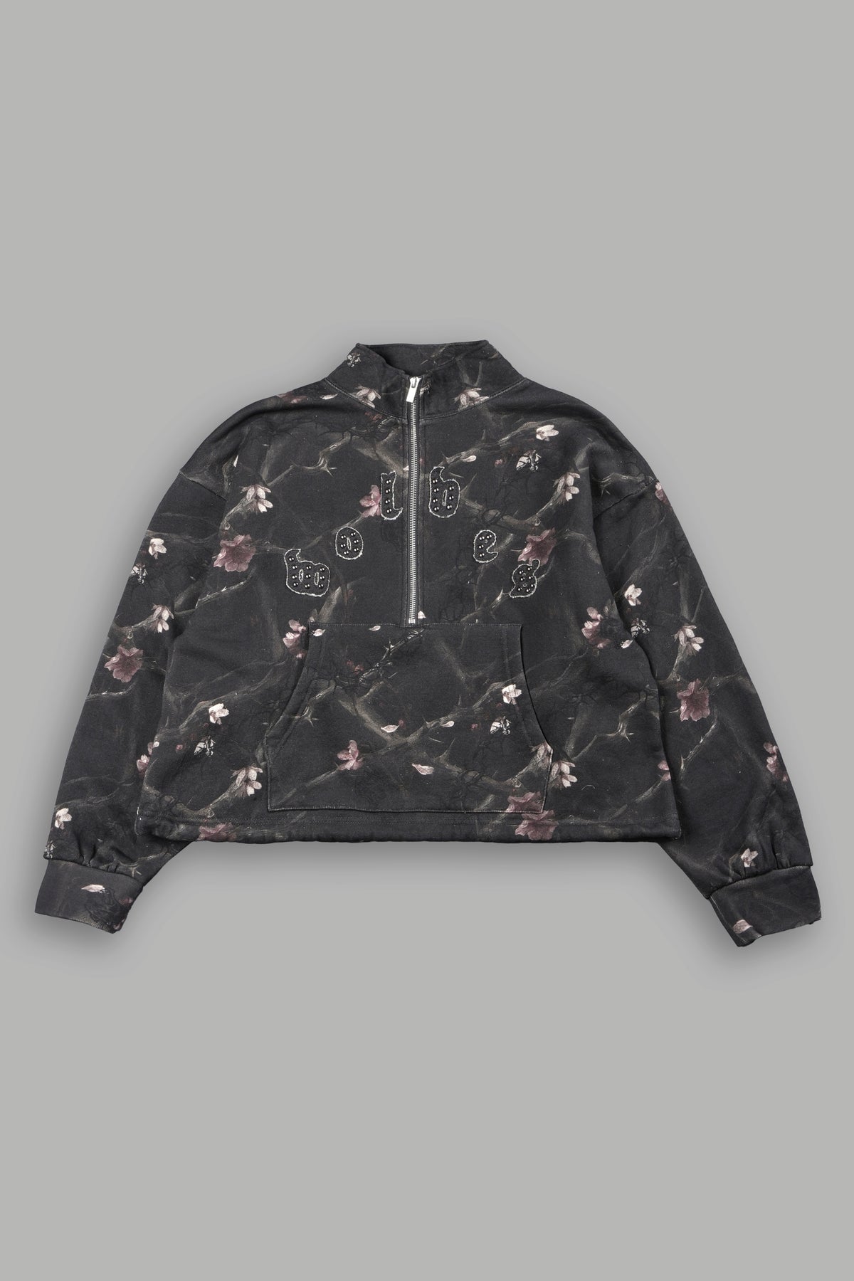 Stud Pyramid She Everson Mockneck Sweater In All Of Us Camo