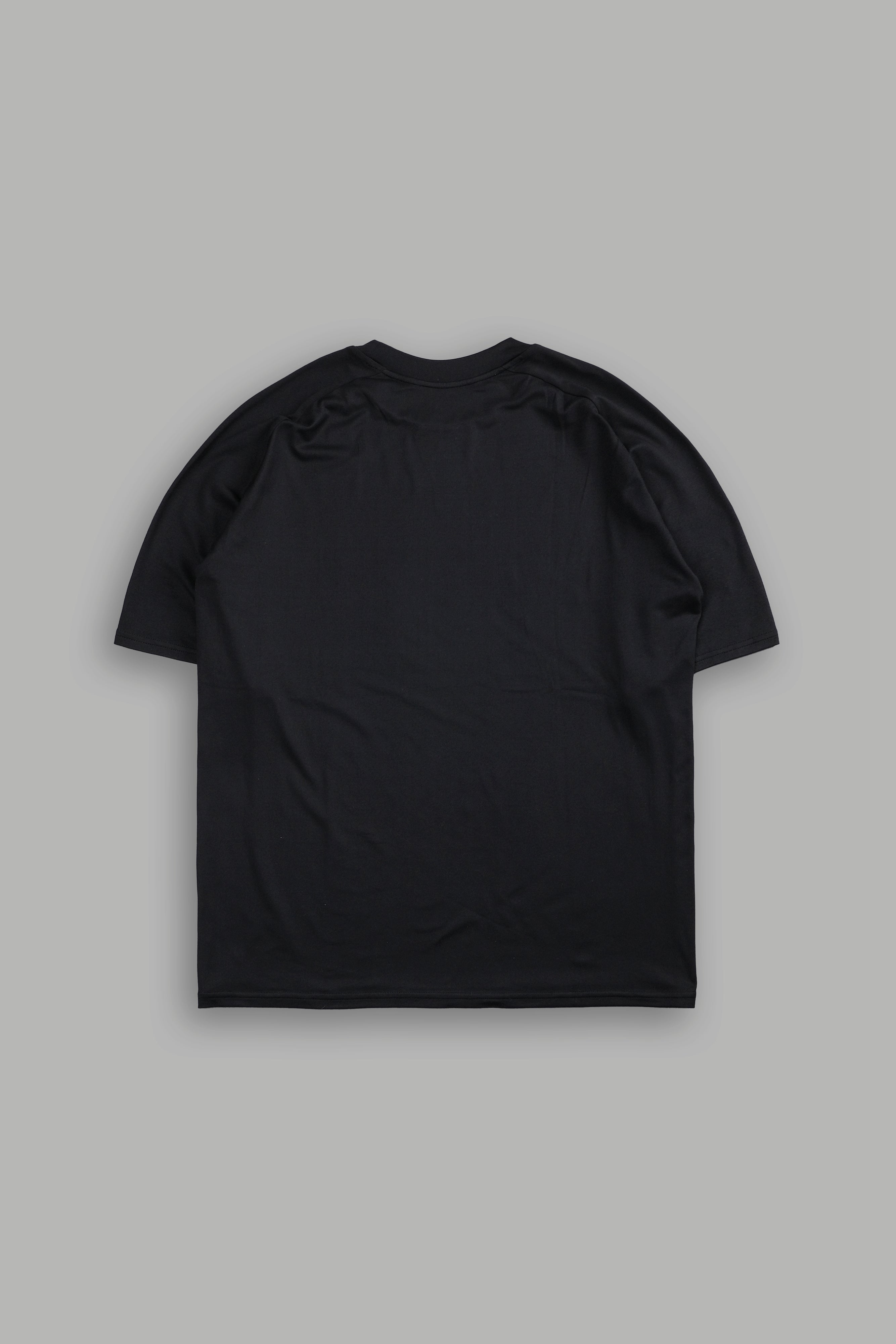 Gridiron "Dry Wolf" S/S Raglan Tee in Black