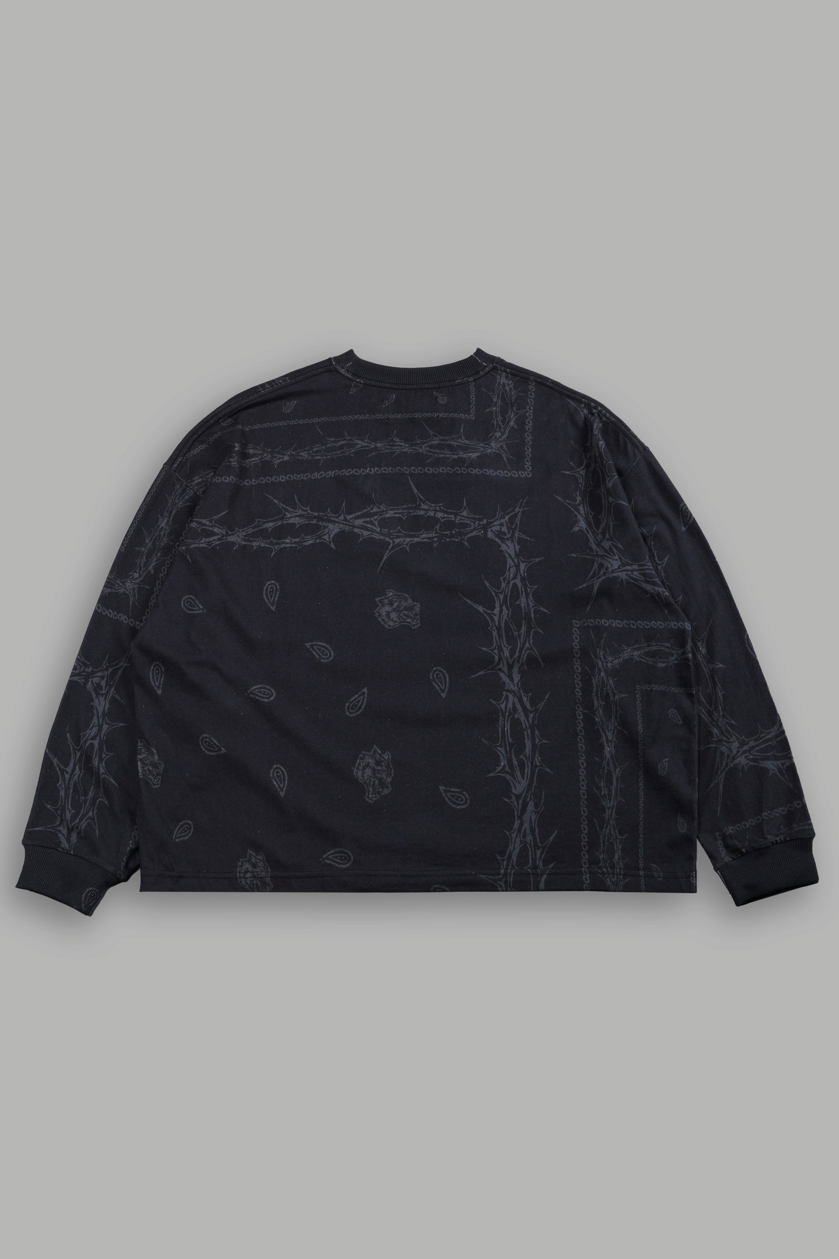 Wolves Pyramid Grunge "Box Cut" L/S Tee in Black Thorn Paisley