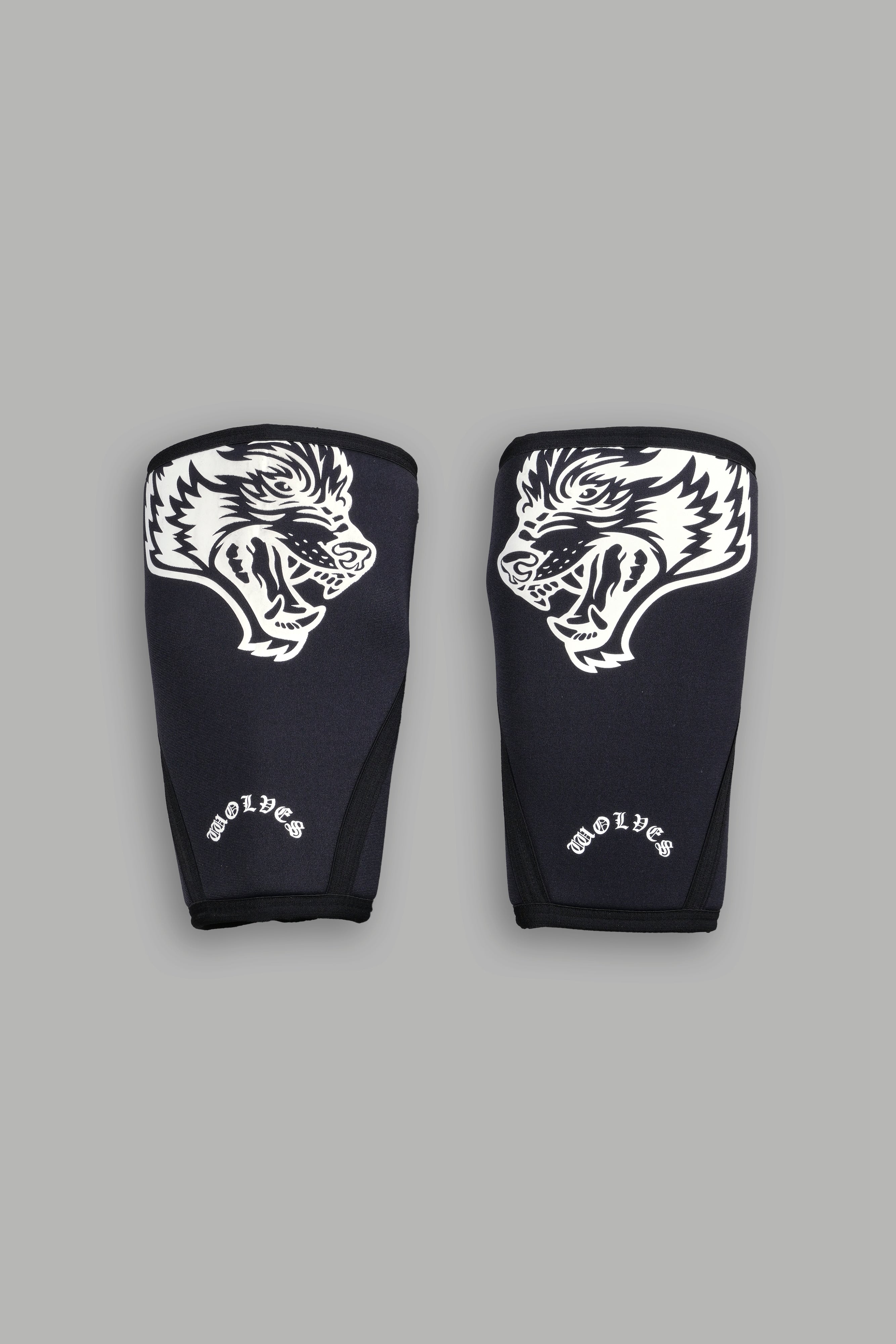 Wolf Head Knee Sleeves in Black
