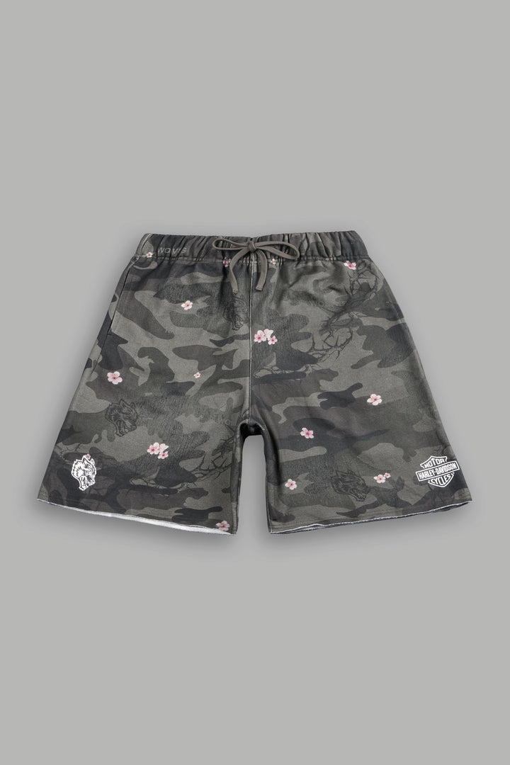 Harley-Davidson Wolves Grunge Oversized Raw Hem Post Lounge Sweat Shorts in Warrior In A Garden Green Camo