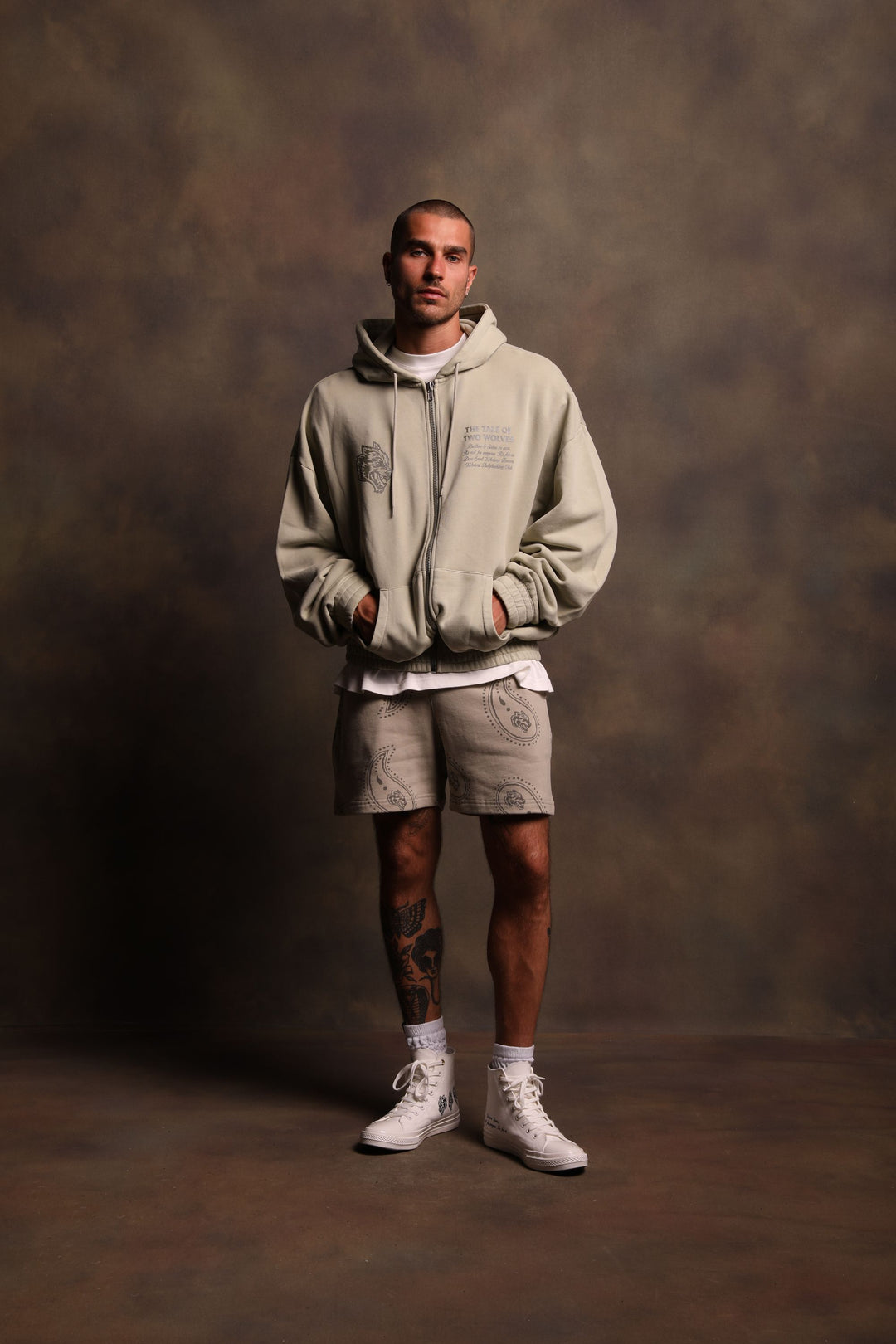 Falling Paisley Patch Liam Sweat Shorts in Cactus Gray