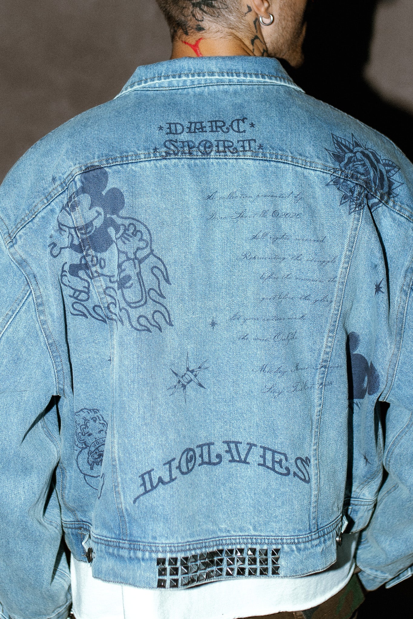 Mickey Flash Cropped American Denim Jacket in Light Wash