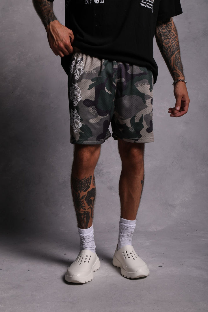 Try Us 5" Mesh Shorts in Vintage Woodland Camo