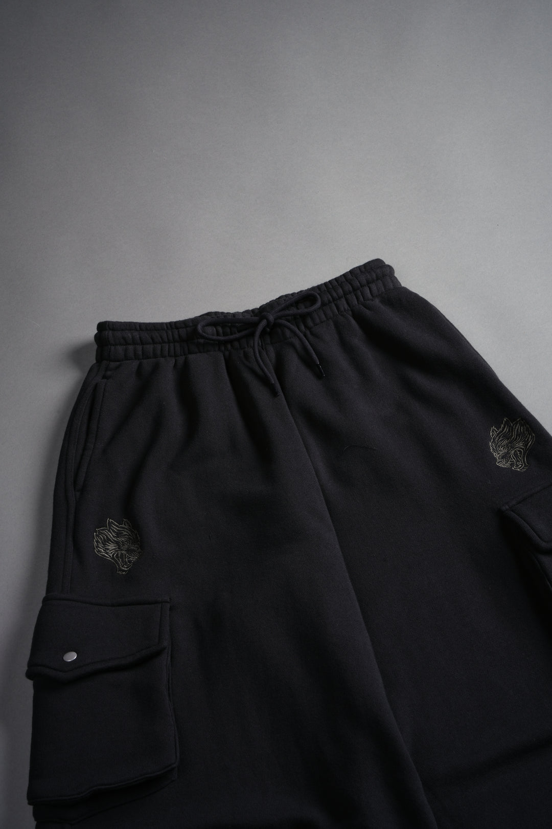 Dual Mia Cargo Sweat Pants in Black