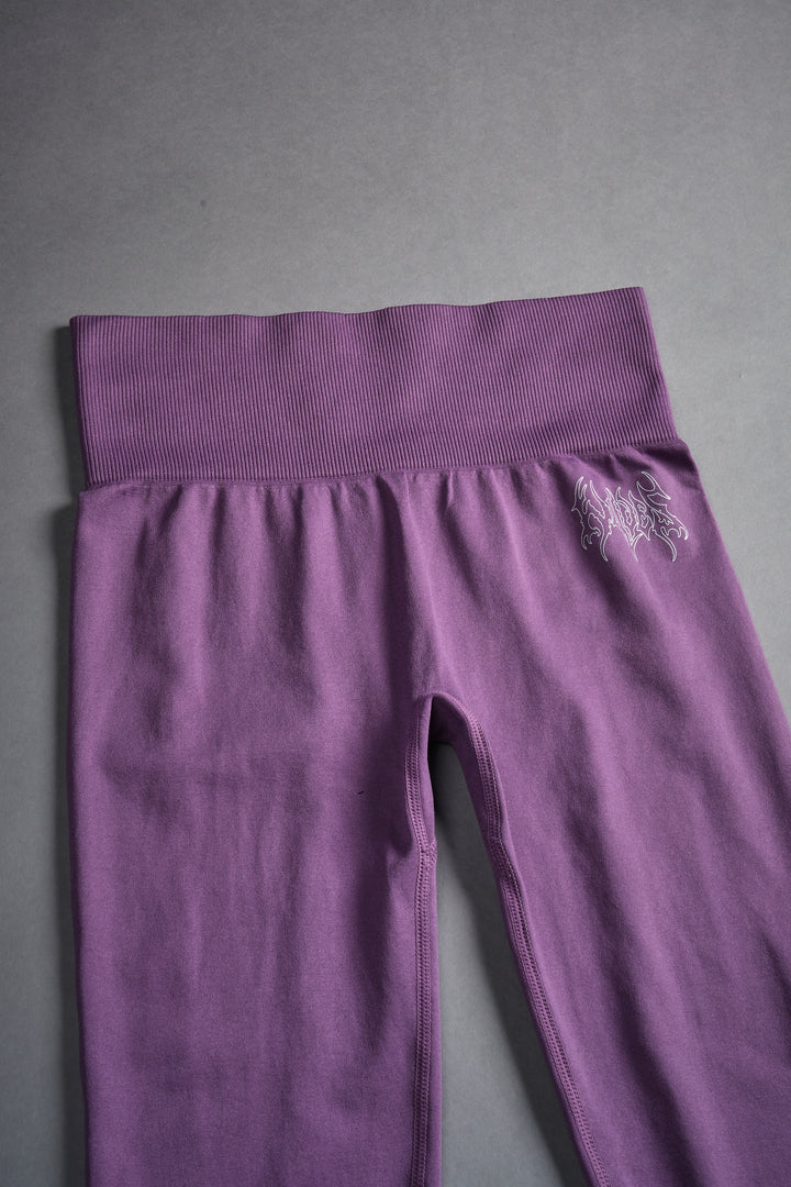 Hesh Forever "Everson Seamless" Scrunch Leggings in Darc Violet