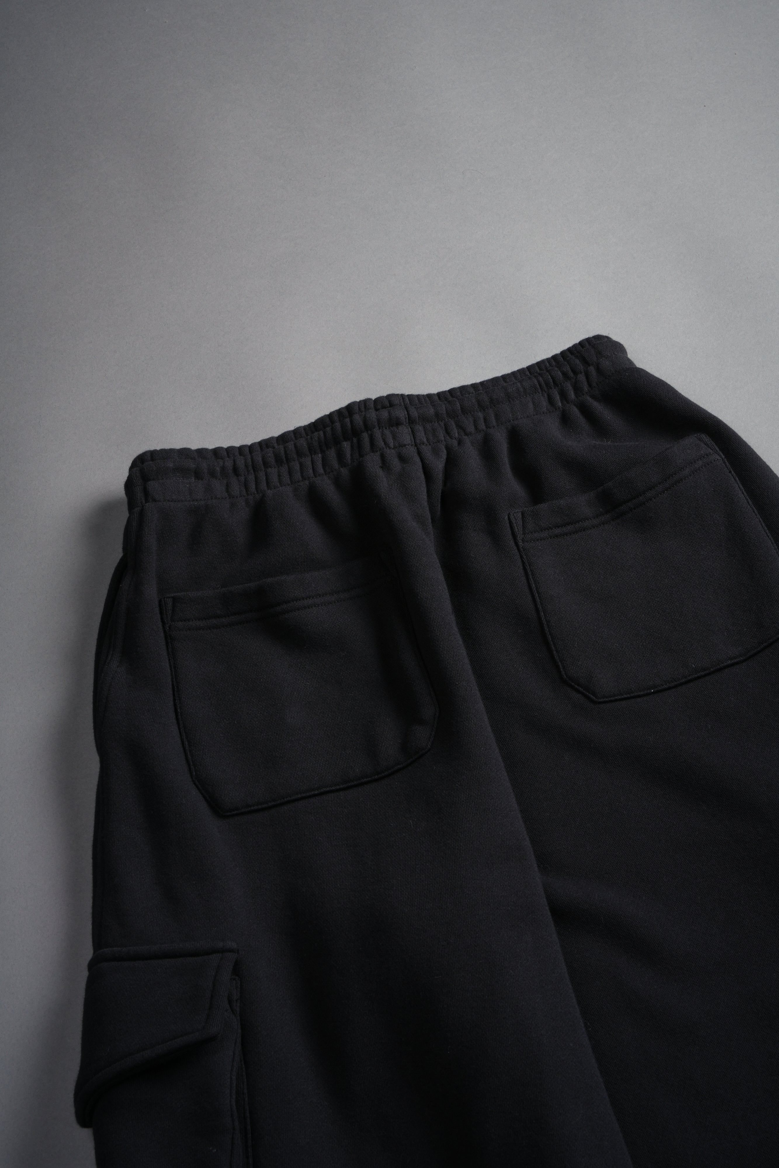 Dual Mia Cargo Sweat Pants in Black
