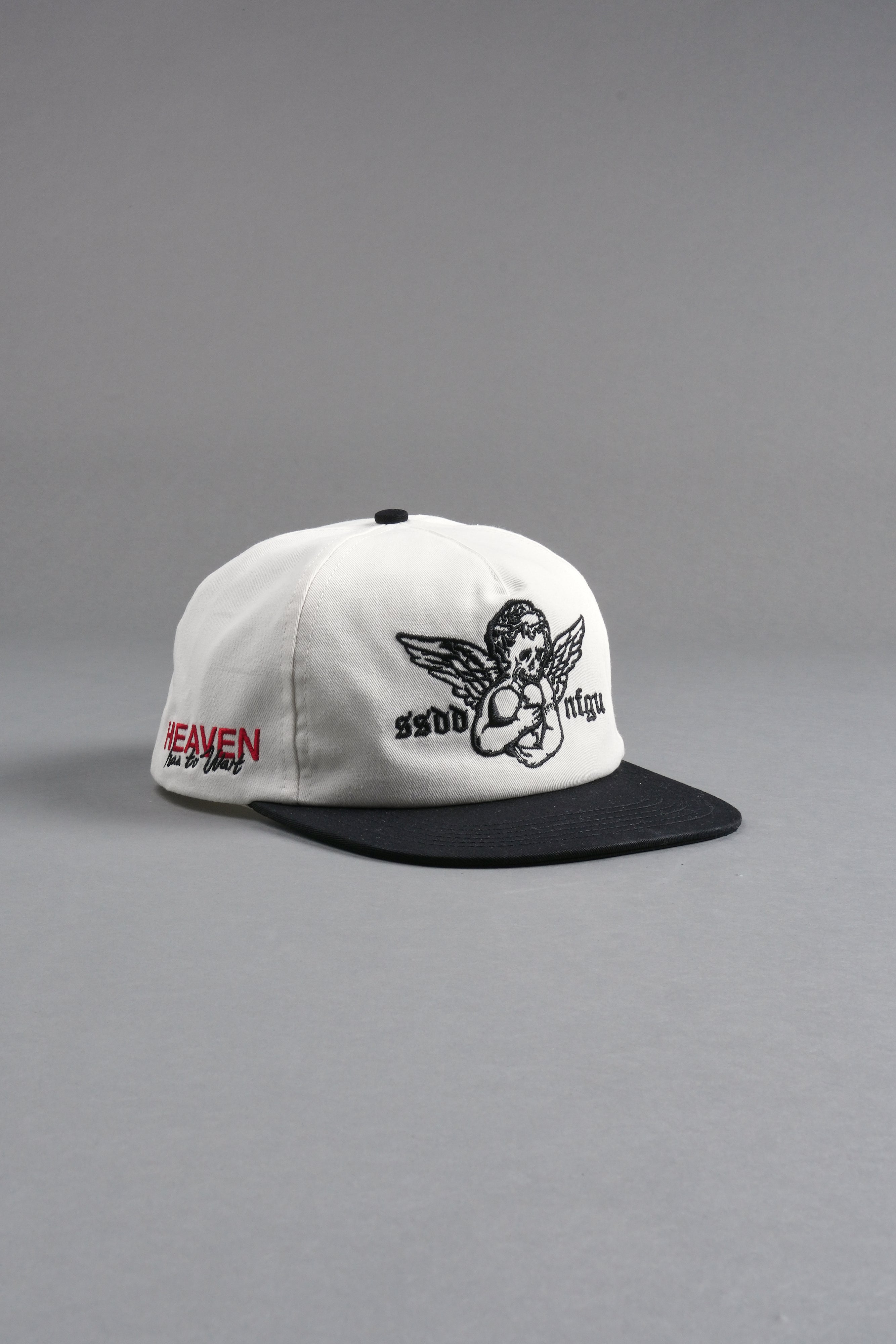 Shielded Heart 5 Panel Hat in Cream/Black