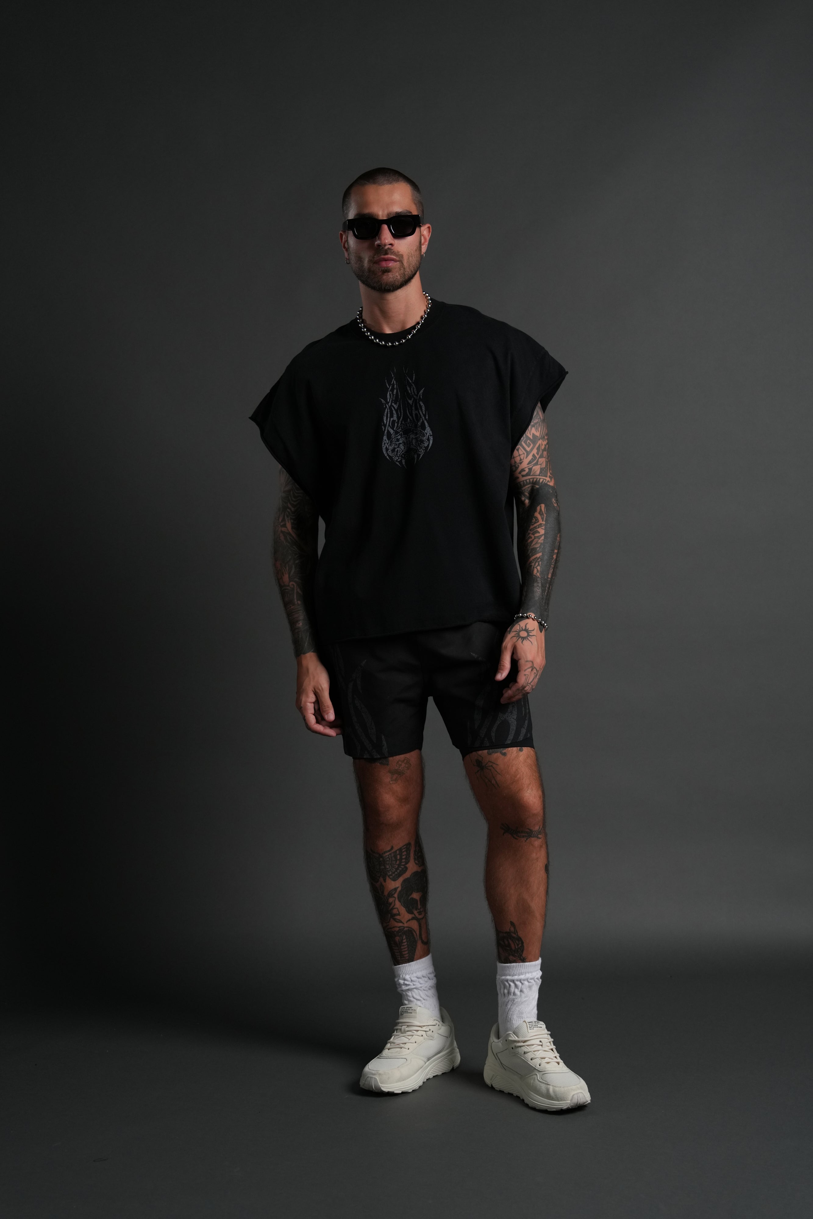 Finite Flame Grunge Cut-Off Tee in Black Inverted Sun Fade