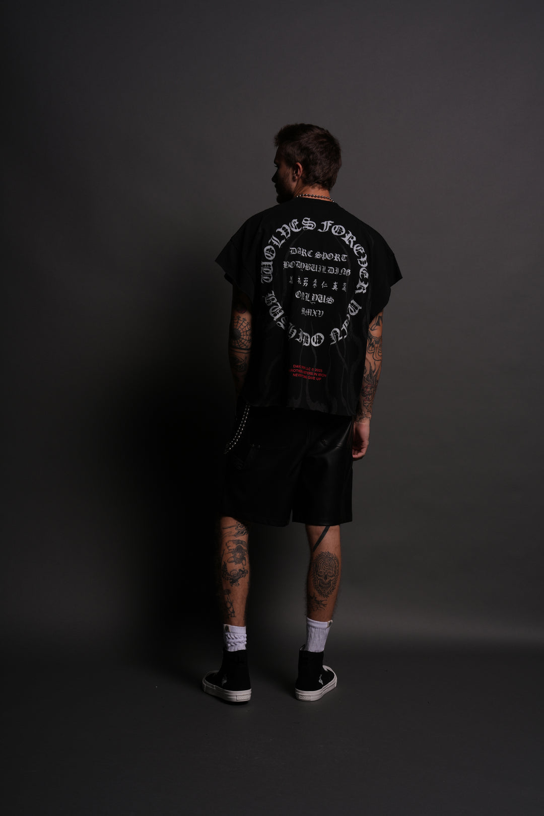 Warrior's Fire Grunge Cut-Off Tee in Black