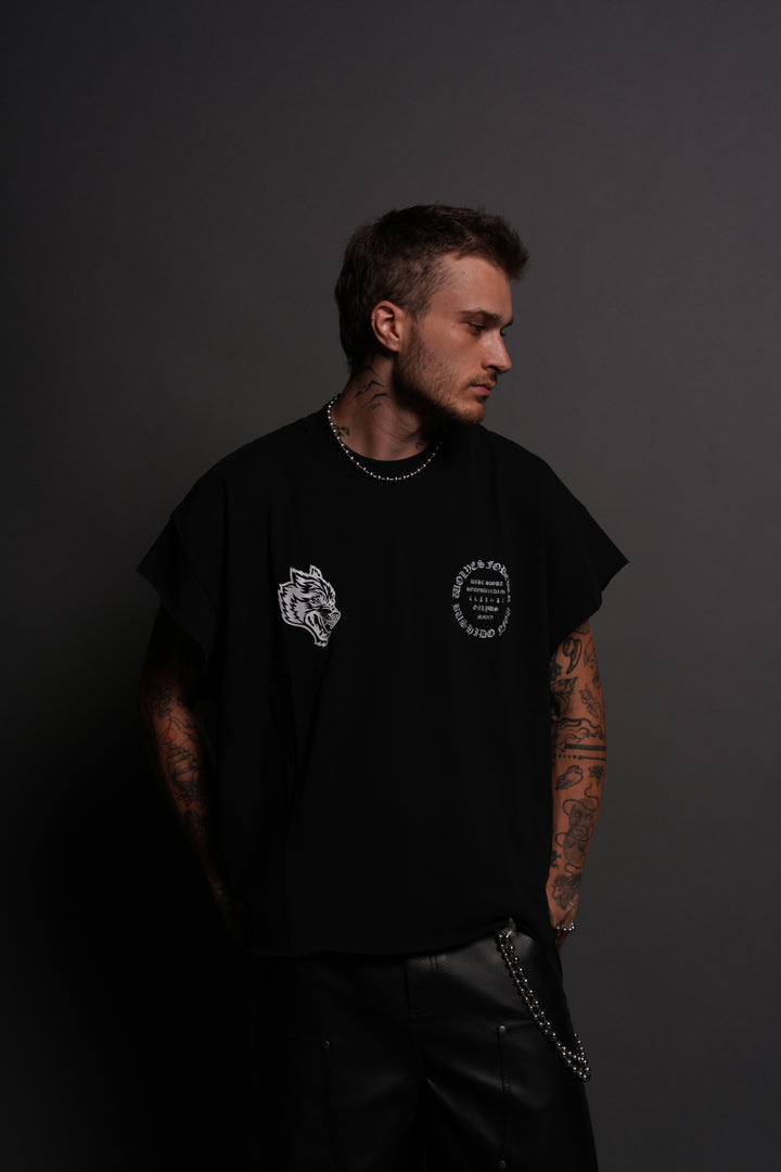 Warrior's Fire Grunge Cut-Off Tee in Black