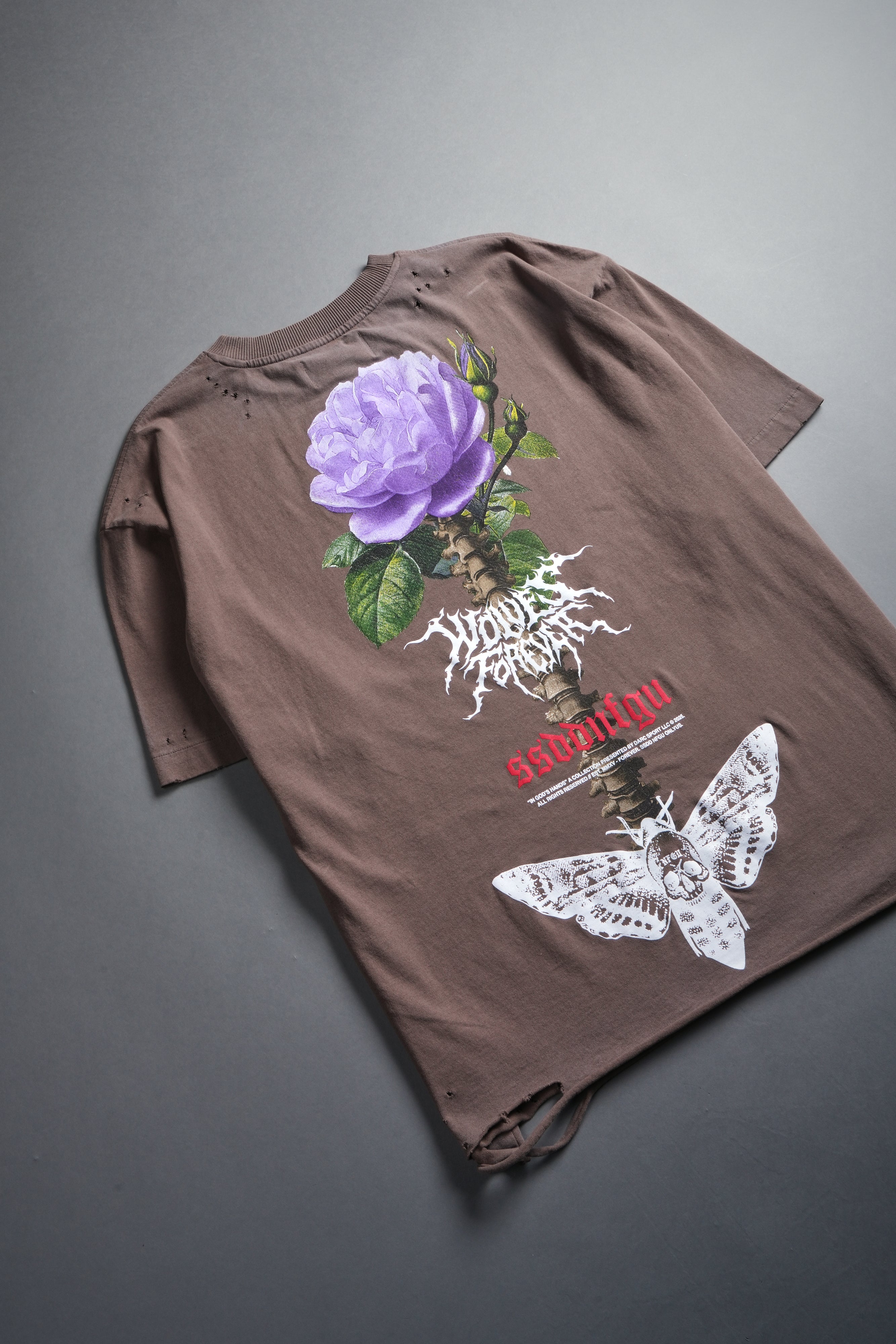 Mori Rose Distressed Grunge Tee in Mojave Brown Drift Wash