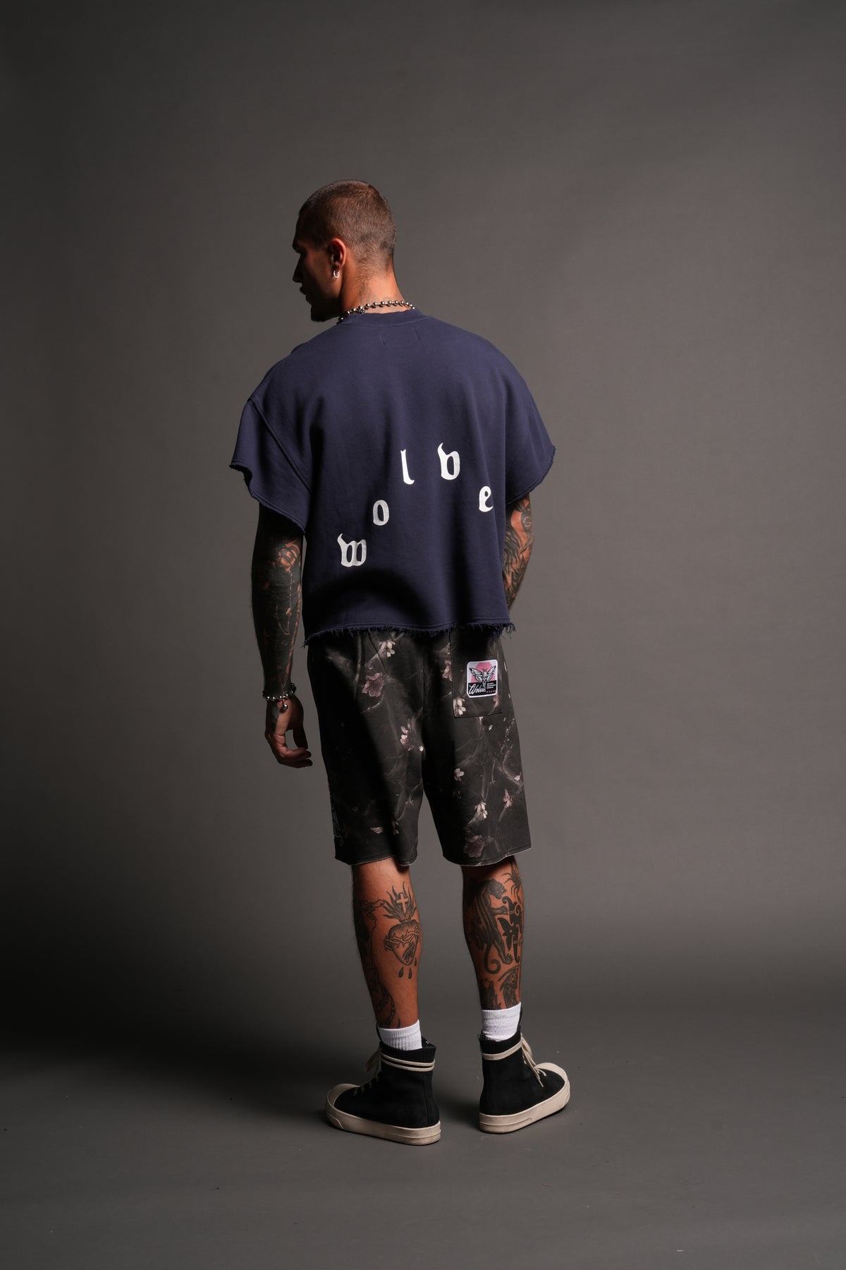 Wolf Pyramid Raw Hem Box Cut Cap Sleeve London Crewneck In Navy