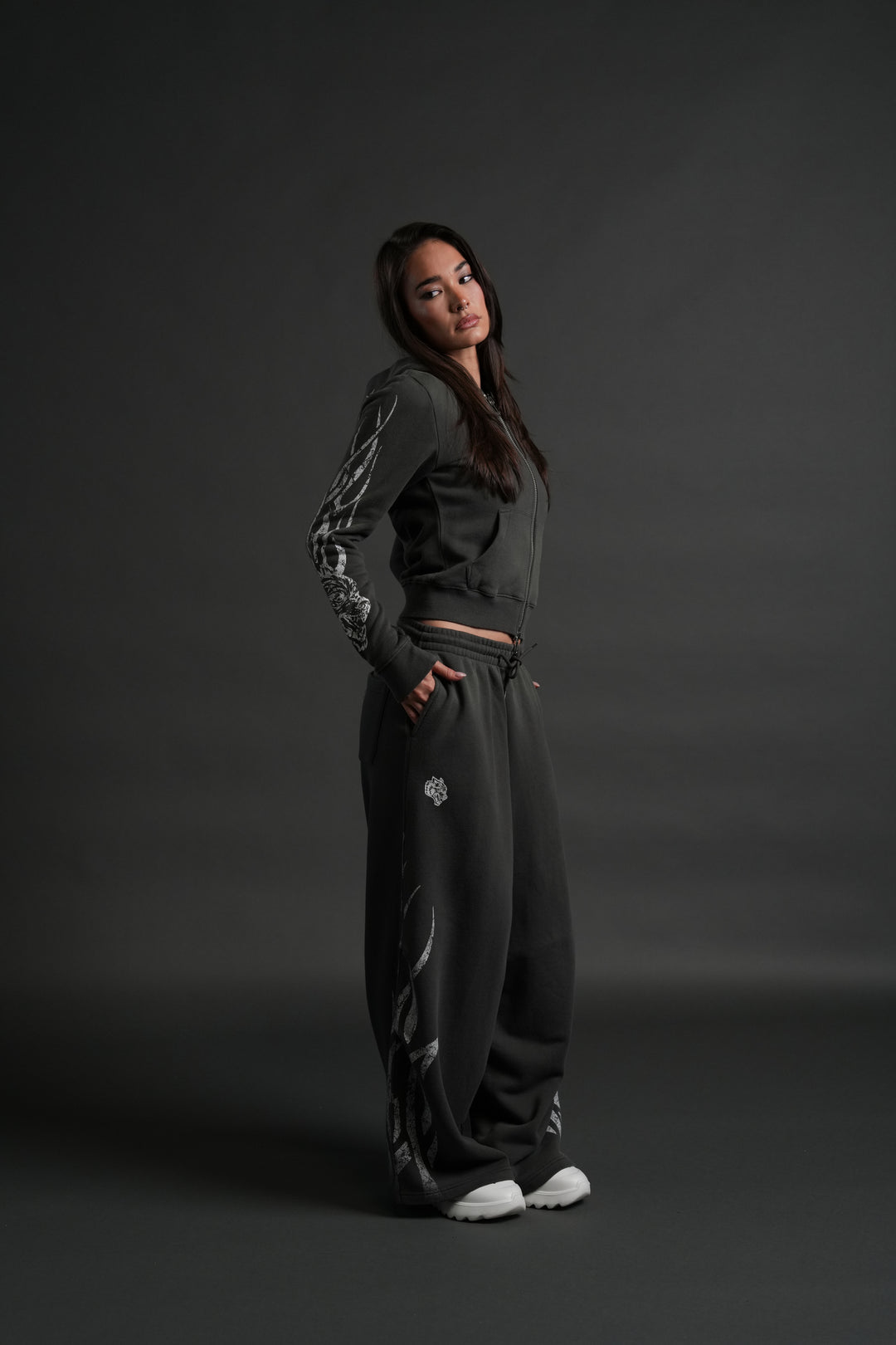 Finite Flame "Iris" Zip Up She Hoodie in Wolf Gray Drift Wash