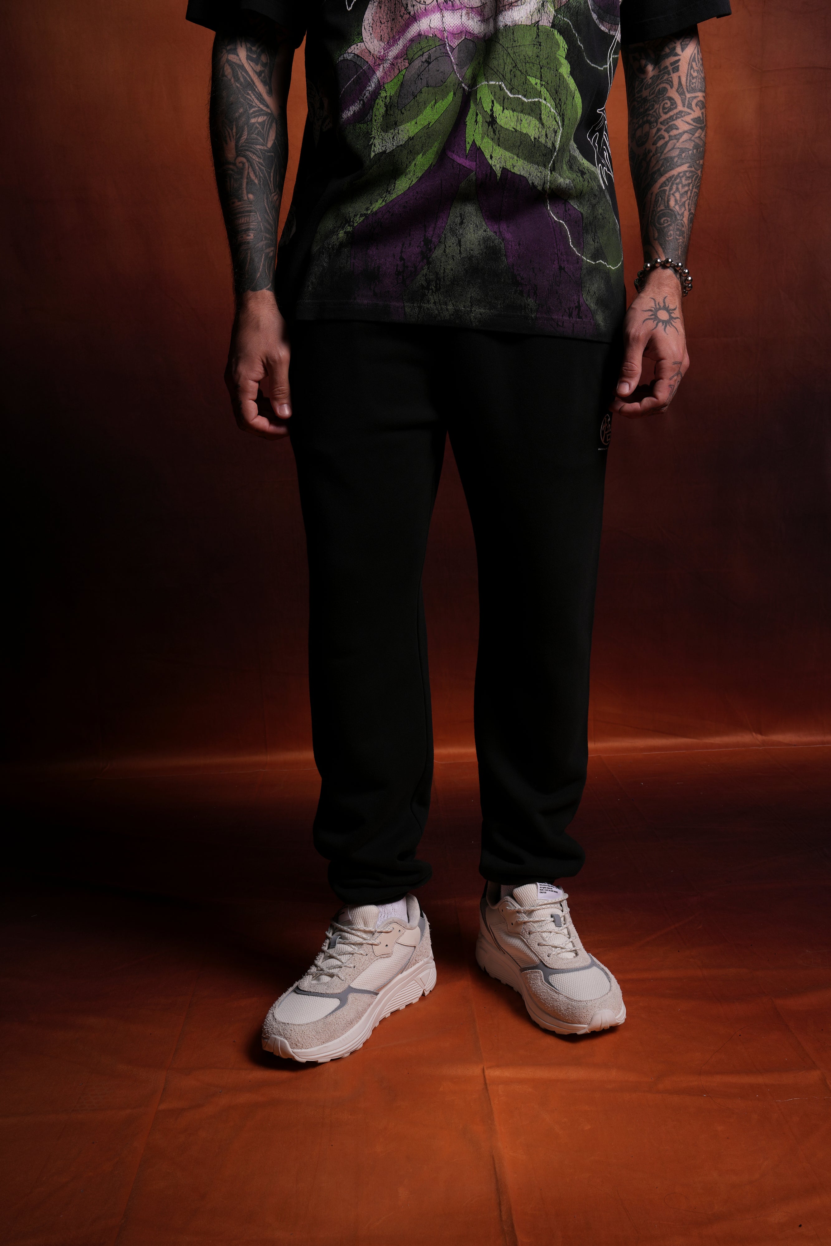 Go Post Lounge Sweats in Black