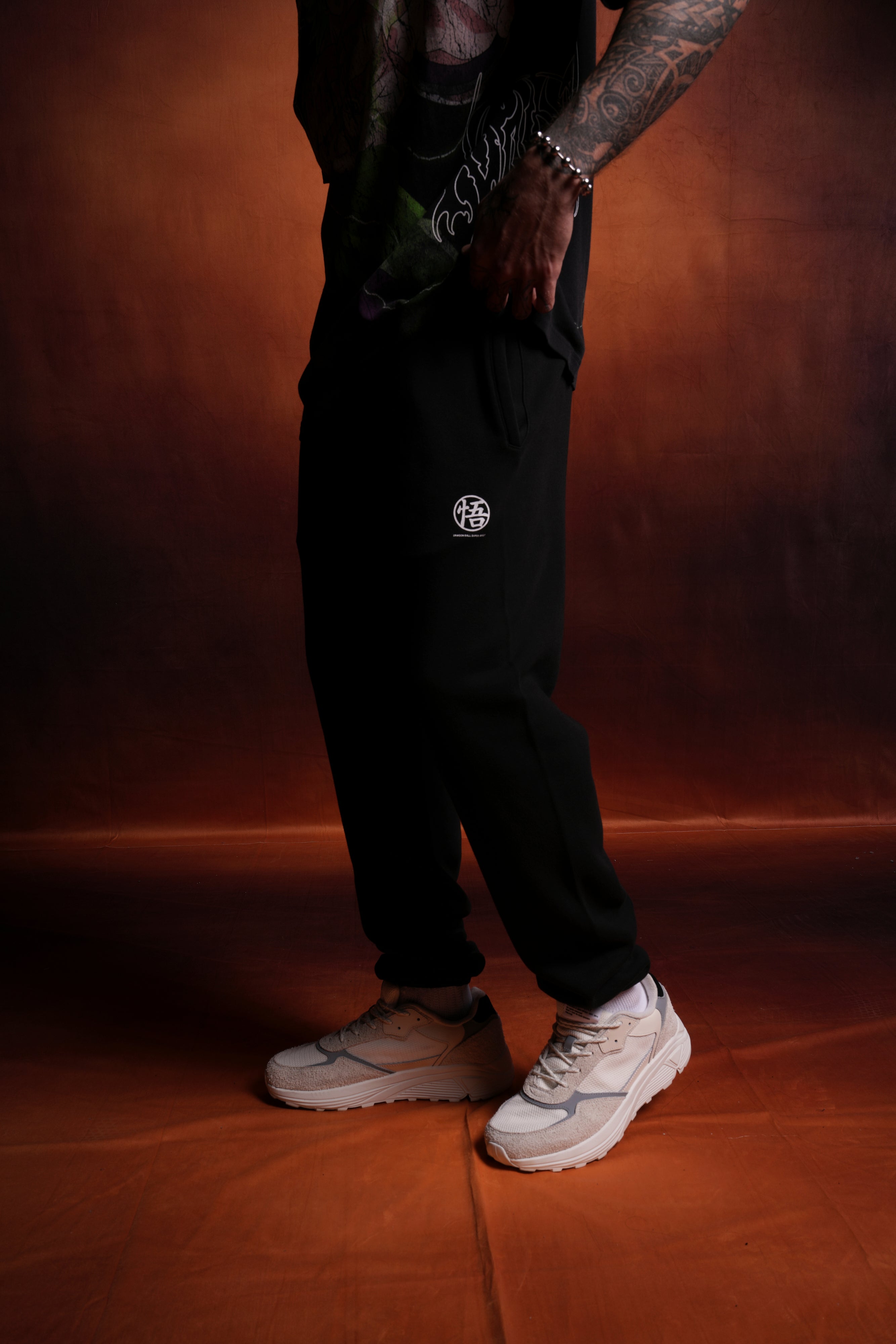 Go Post Lounge Sweats in Black