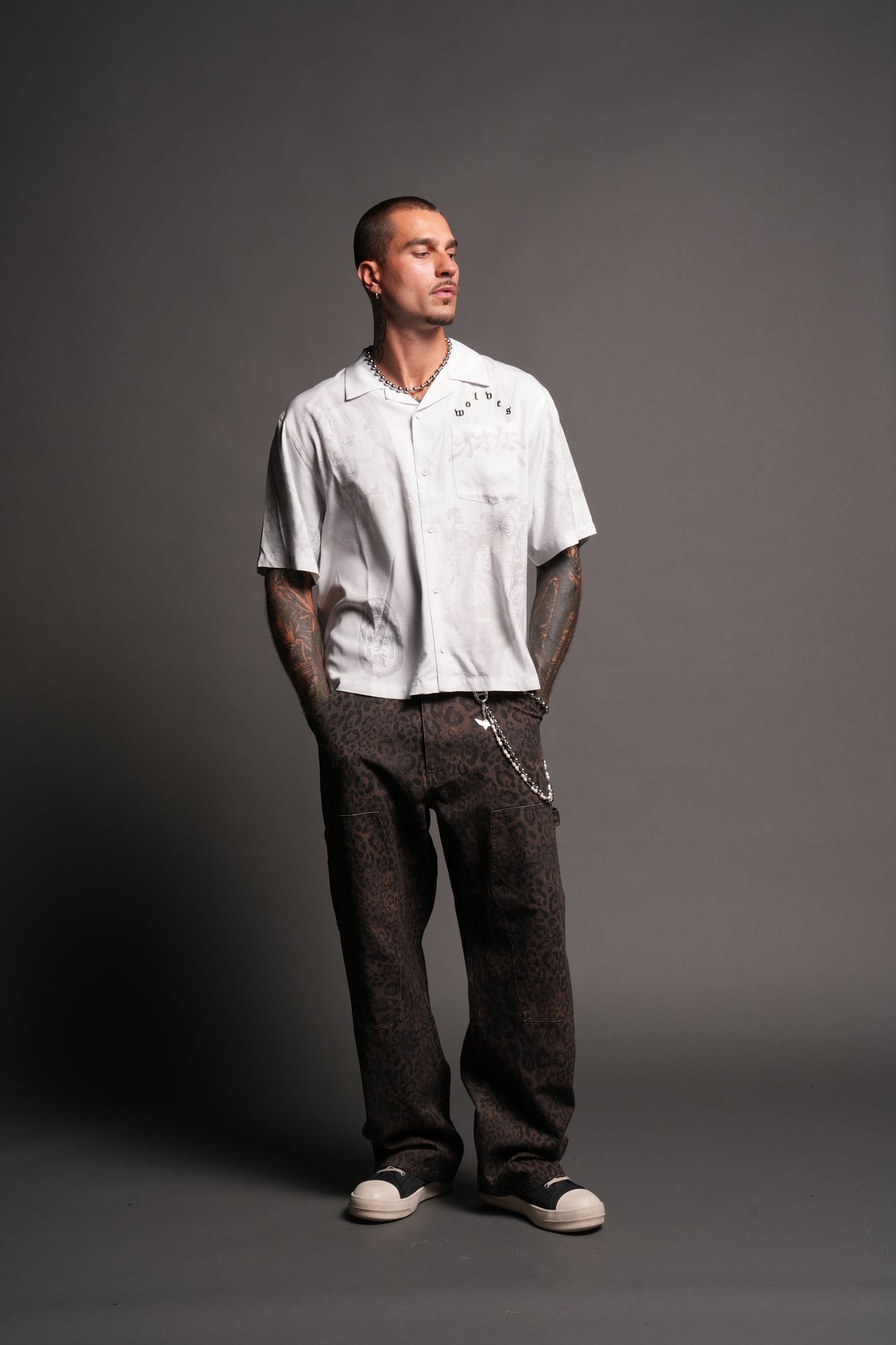 Ronin'S Lament Romero Mid Length Button Up in Cream