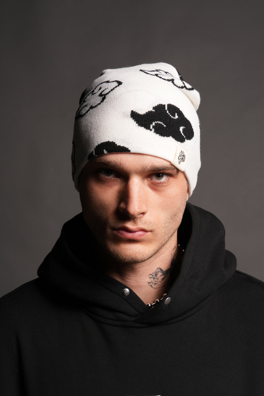 Wolf Clouds Cap Beanie in Cream/Black