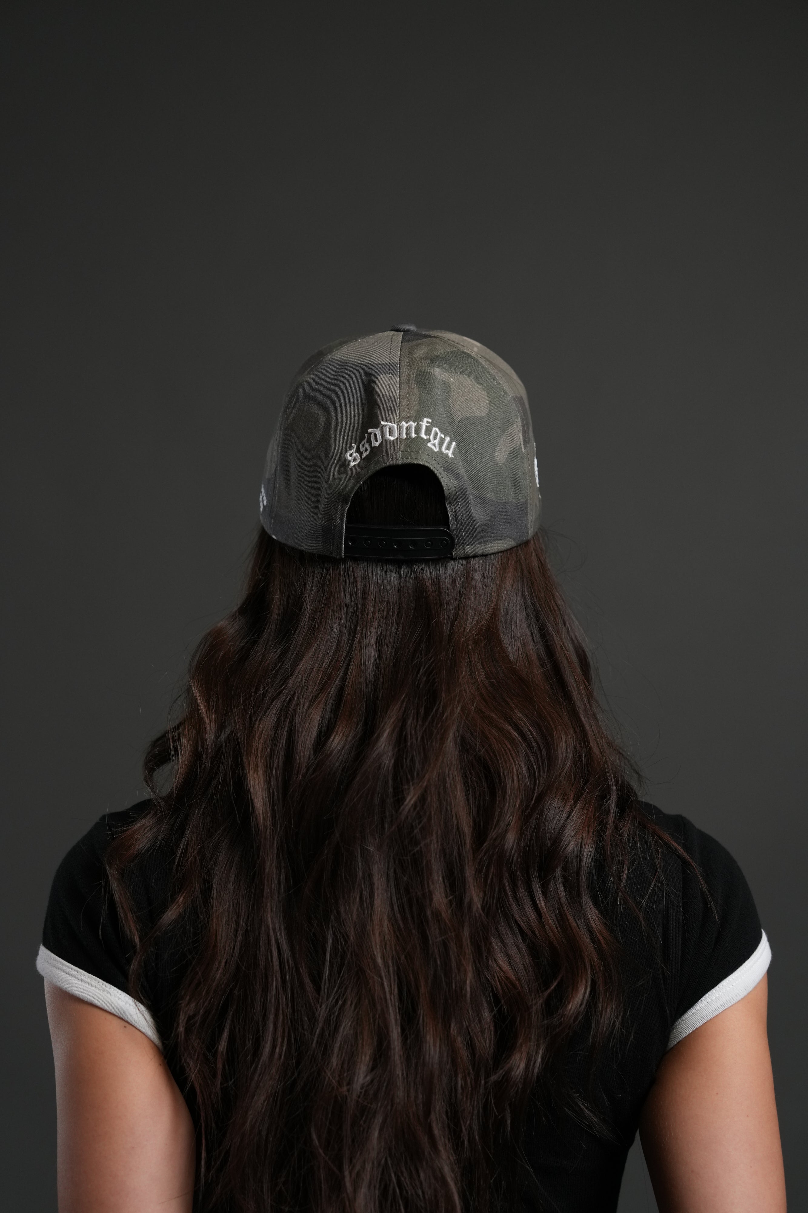 Midnight Wolves Vintage 5 Panel Hat in Vintage Blossom Woodland Camo