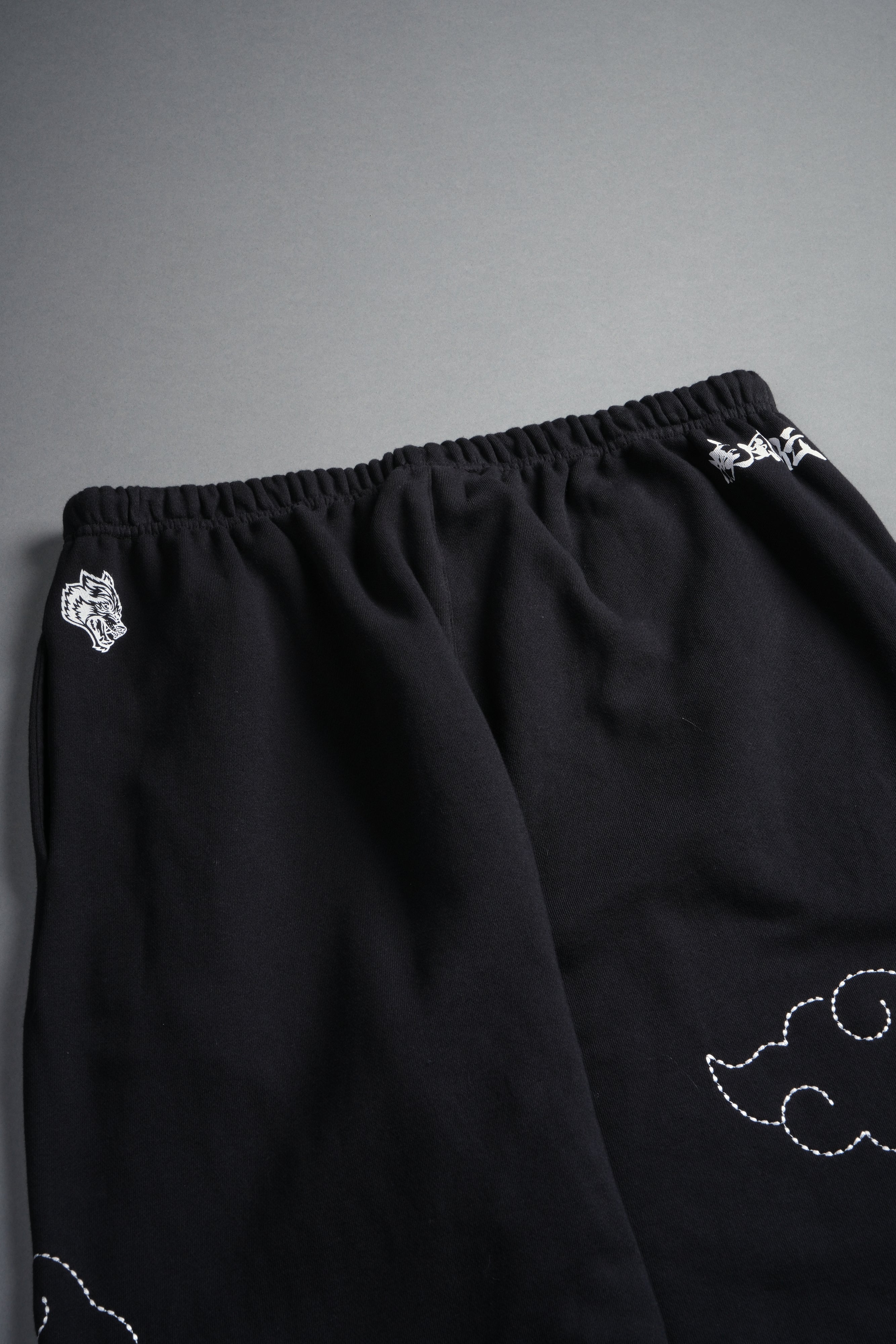 Darc Clouds Lightweight Lounger Sweat Pants in Black