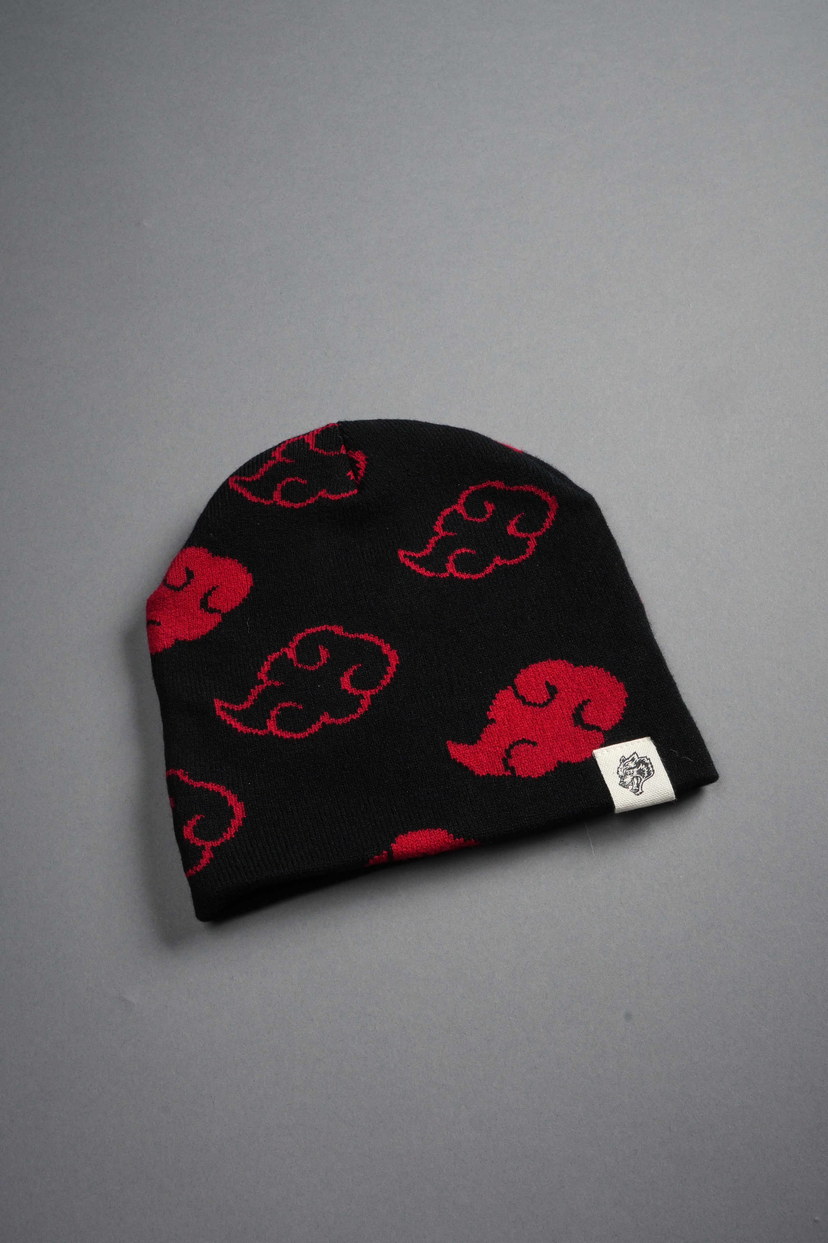 Wolf Clouds Cap Beanie in Black/Red