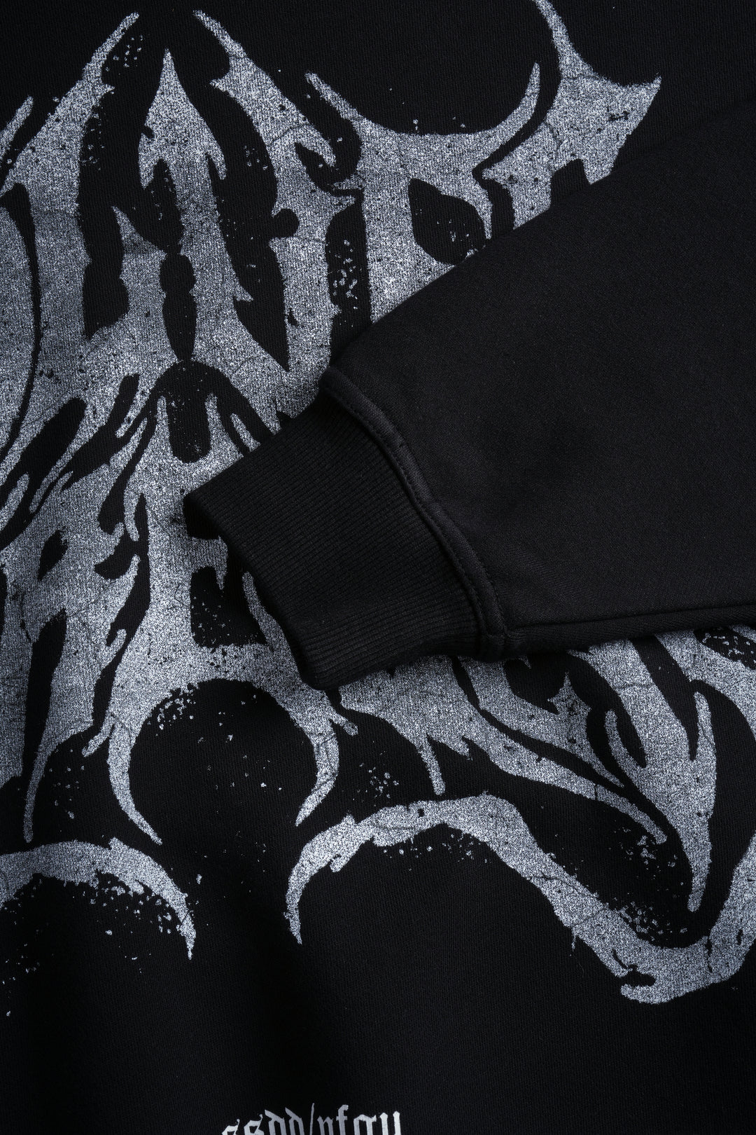 Metal WLVS "Pierce" Hoodie in Black