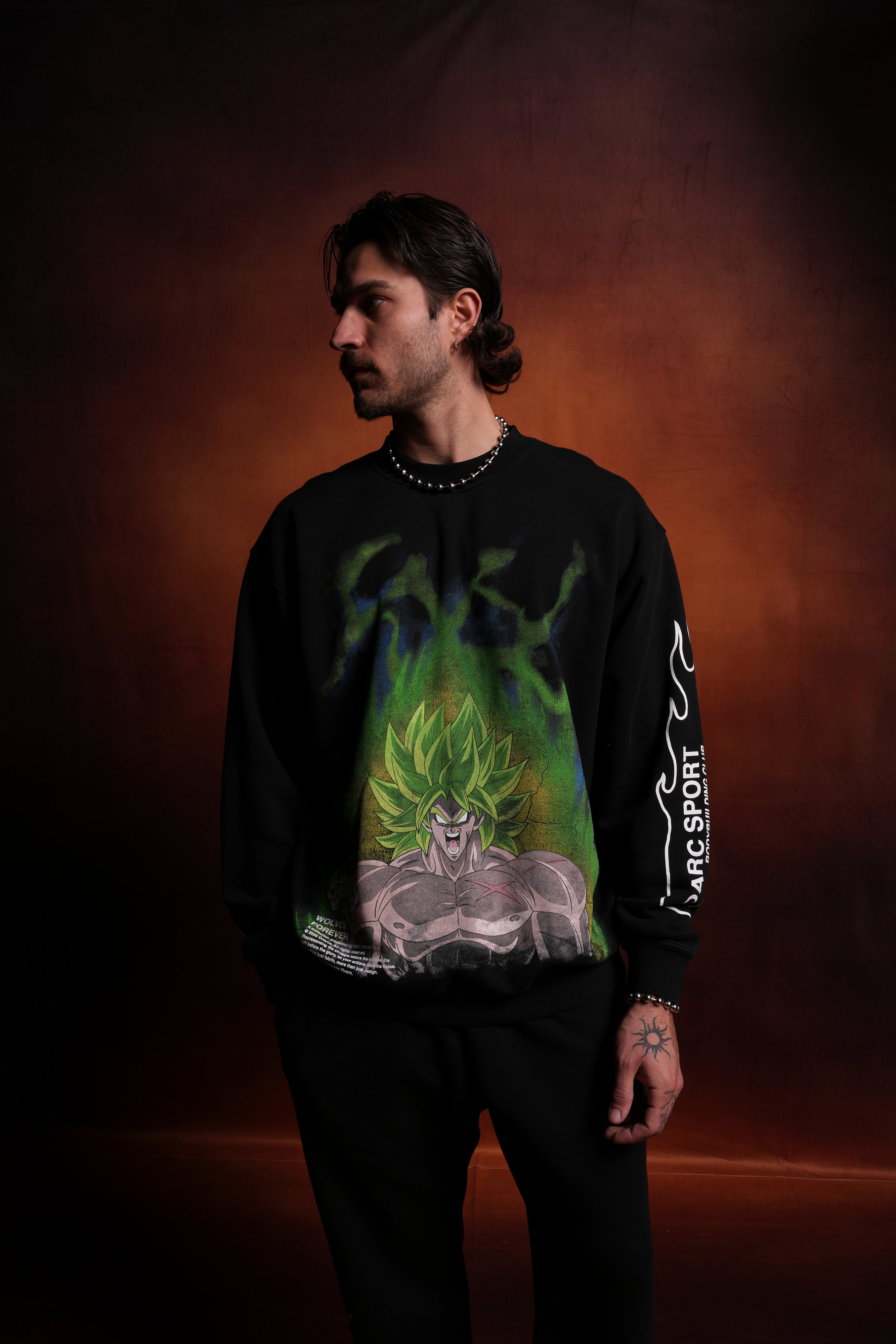 New Level Of Power London Crewneck in Black – DarcSport