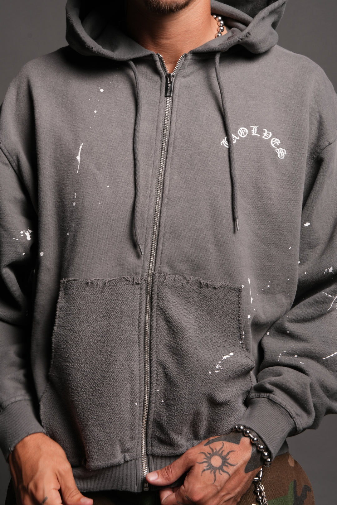Sashiko Webs Grunge Moatis Zip Hoodie in Slate Gray Sun Fade