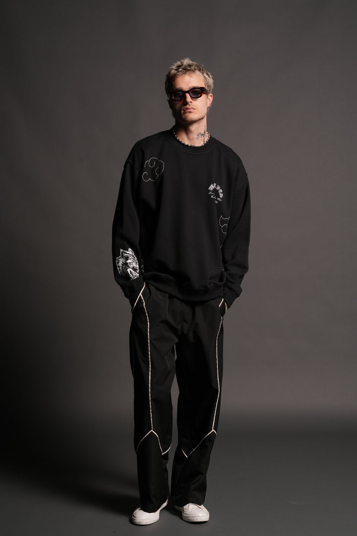 Darc Clouds London Crewneck in Black