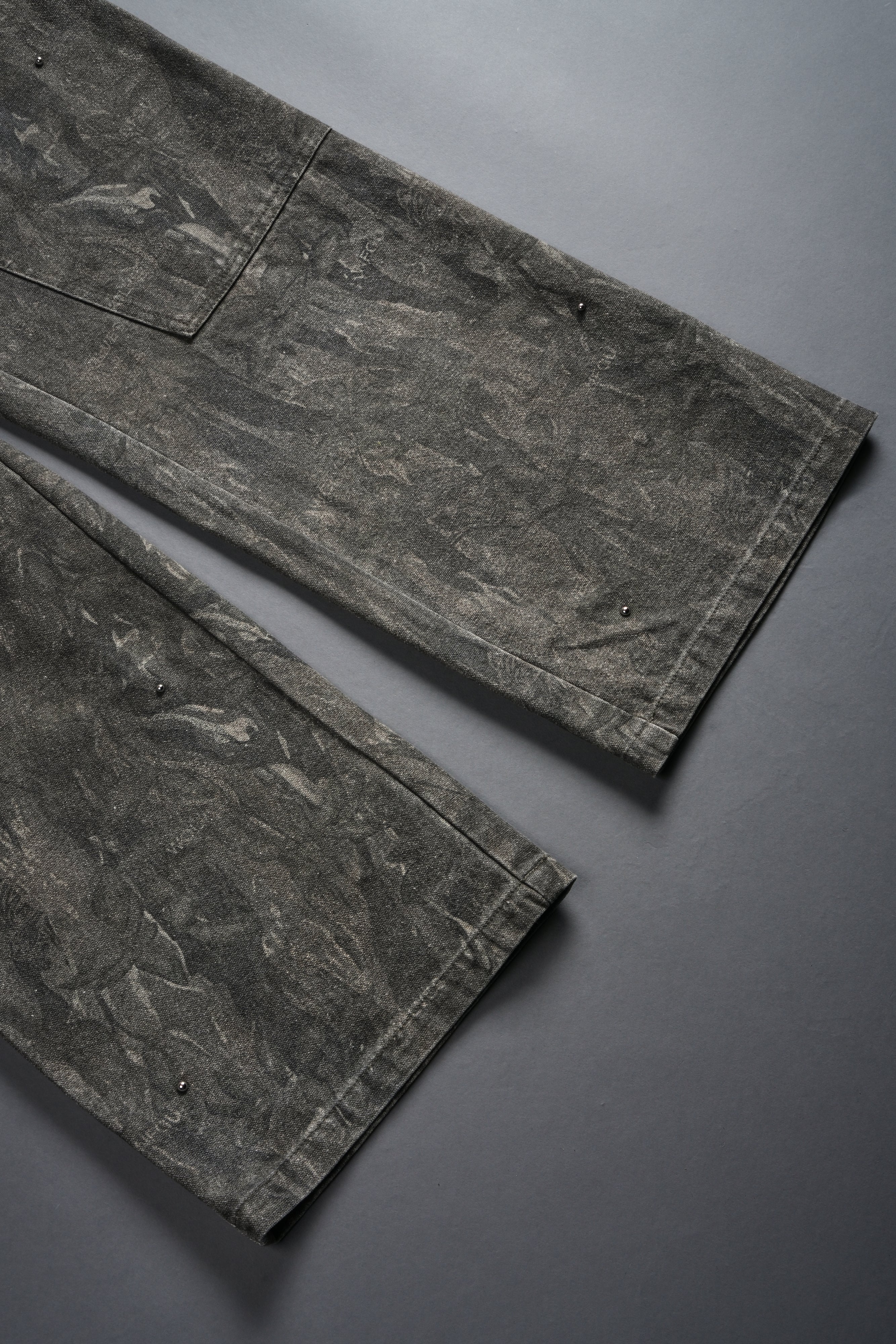Studded Wolves Chopper Hoffa V2 Pants in Vintage Norse Camo