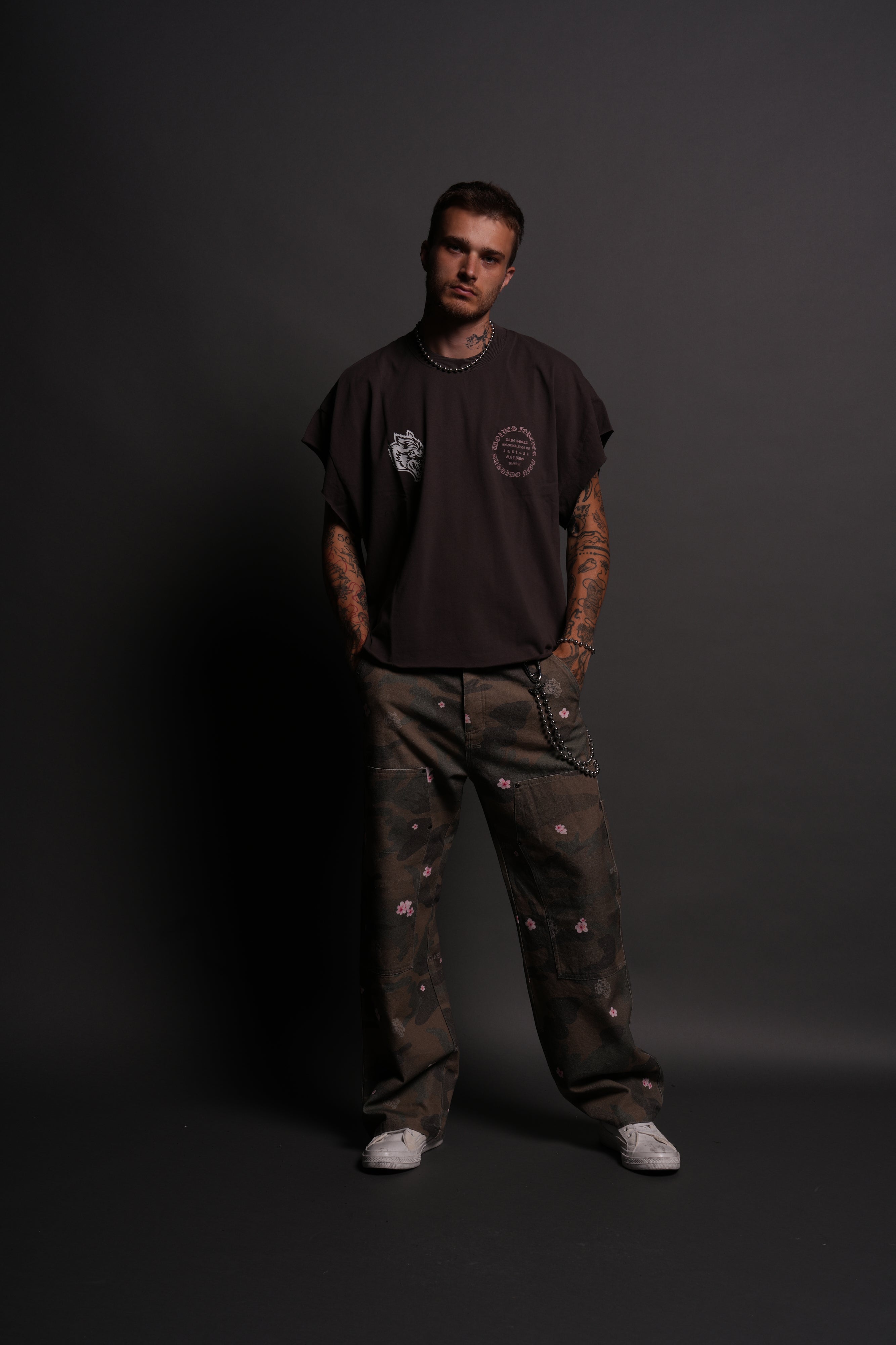 Warrior's Fire Grunge Cut-Off Tee in Darc Brown