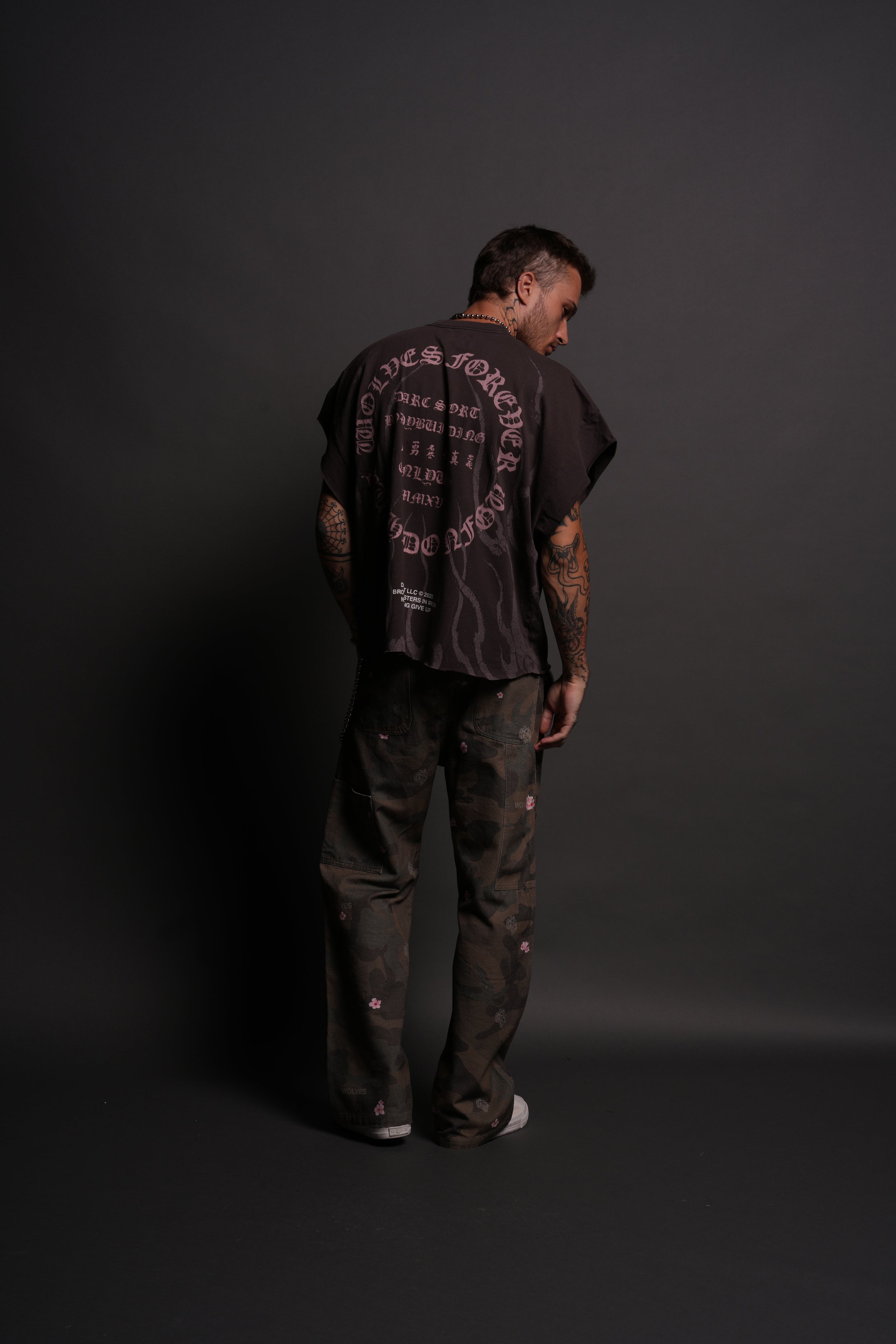 Warrior's Fire Grunge Cut-Off Tee in Darc Brown