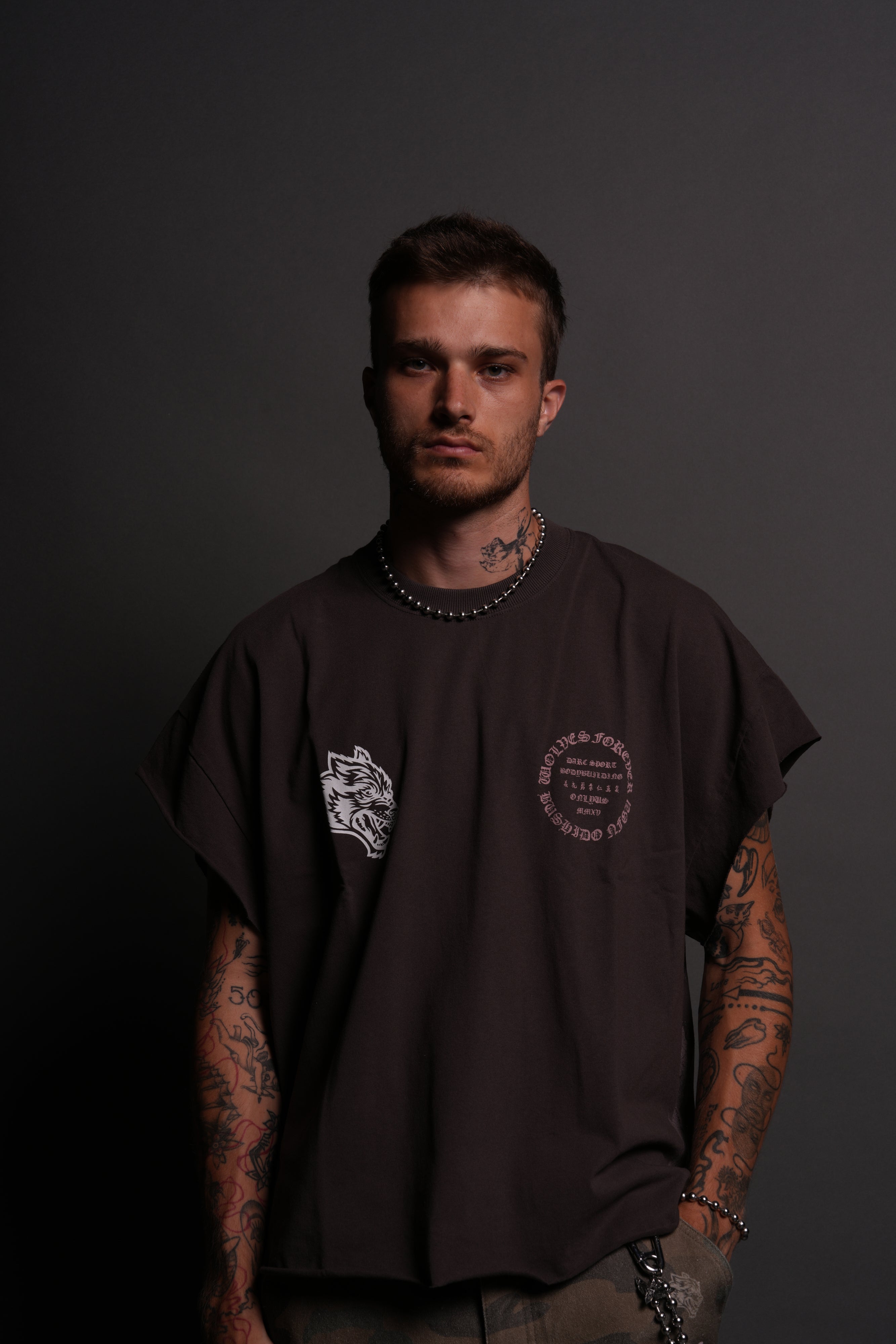 Warrior's Fire Grunge Cut-Off Tee in Darc Brown