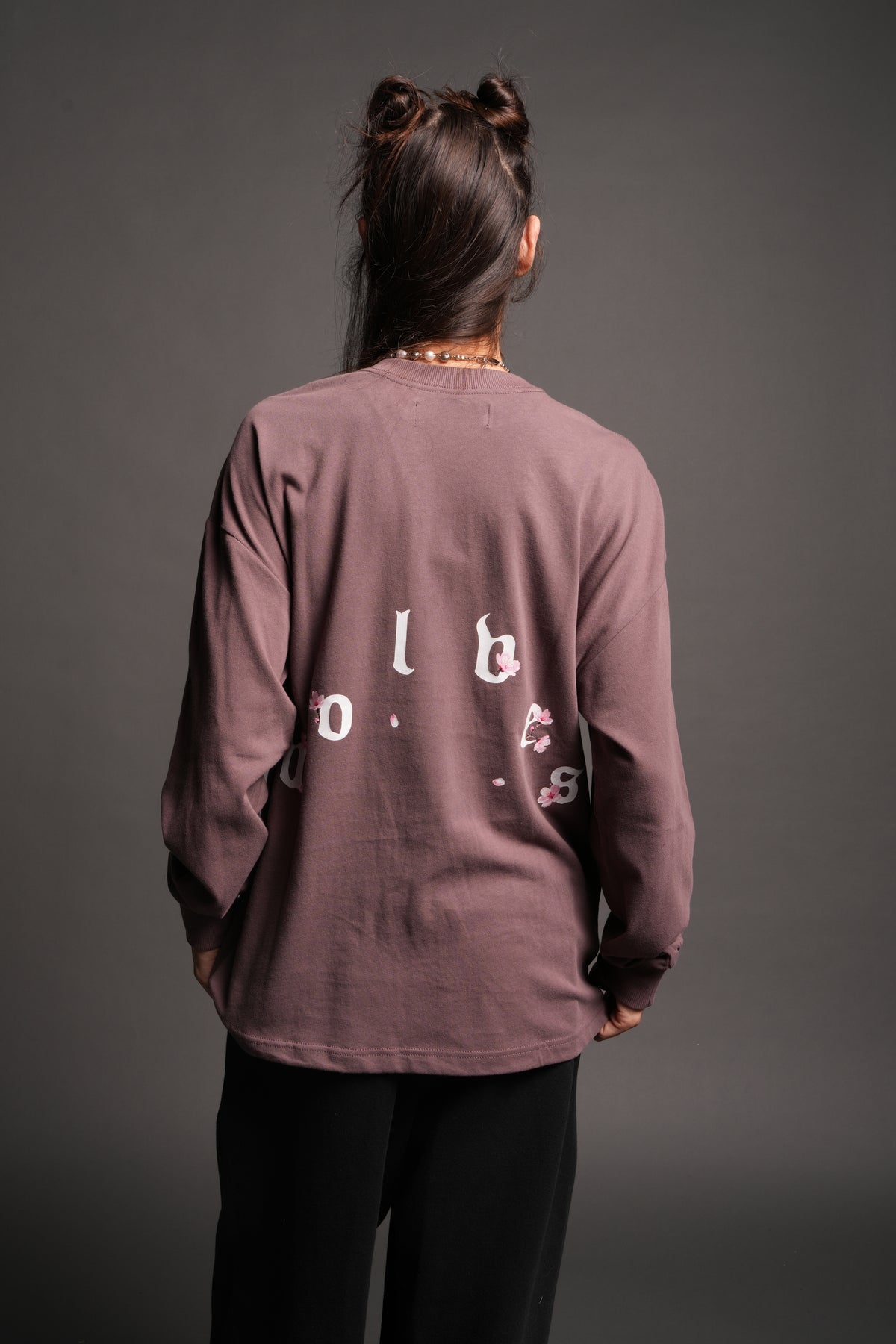 Sakura Pyramid Premium Ls Tee In Rose Taupe