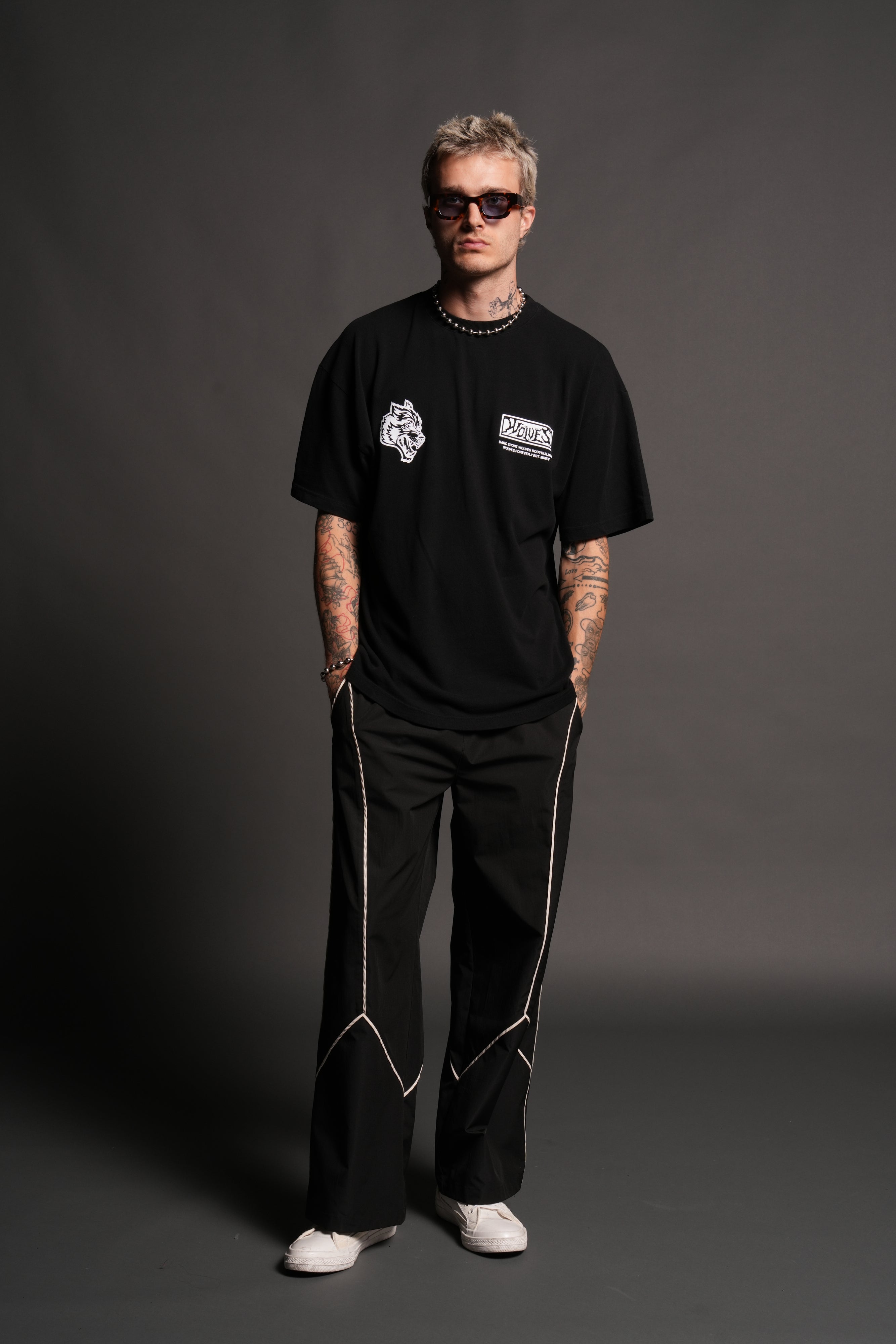 Killer Bee Premium Oversized Tee in Black