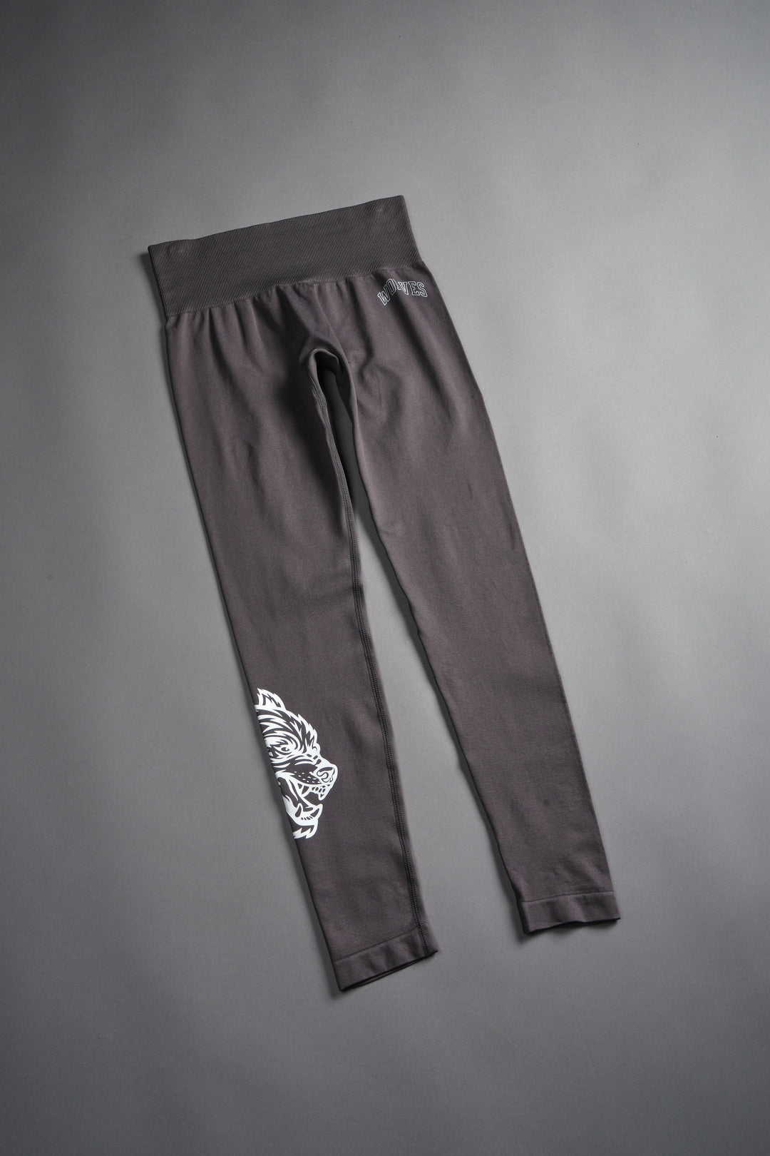 Finite Code Loyalty "Everson Seamless" Leggings in Wolf Gray