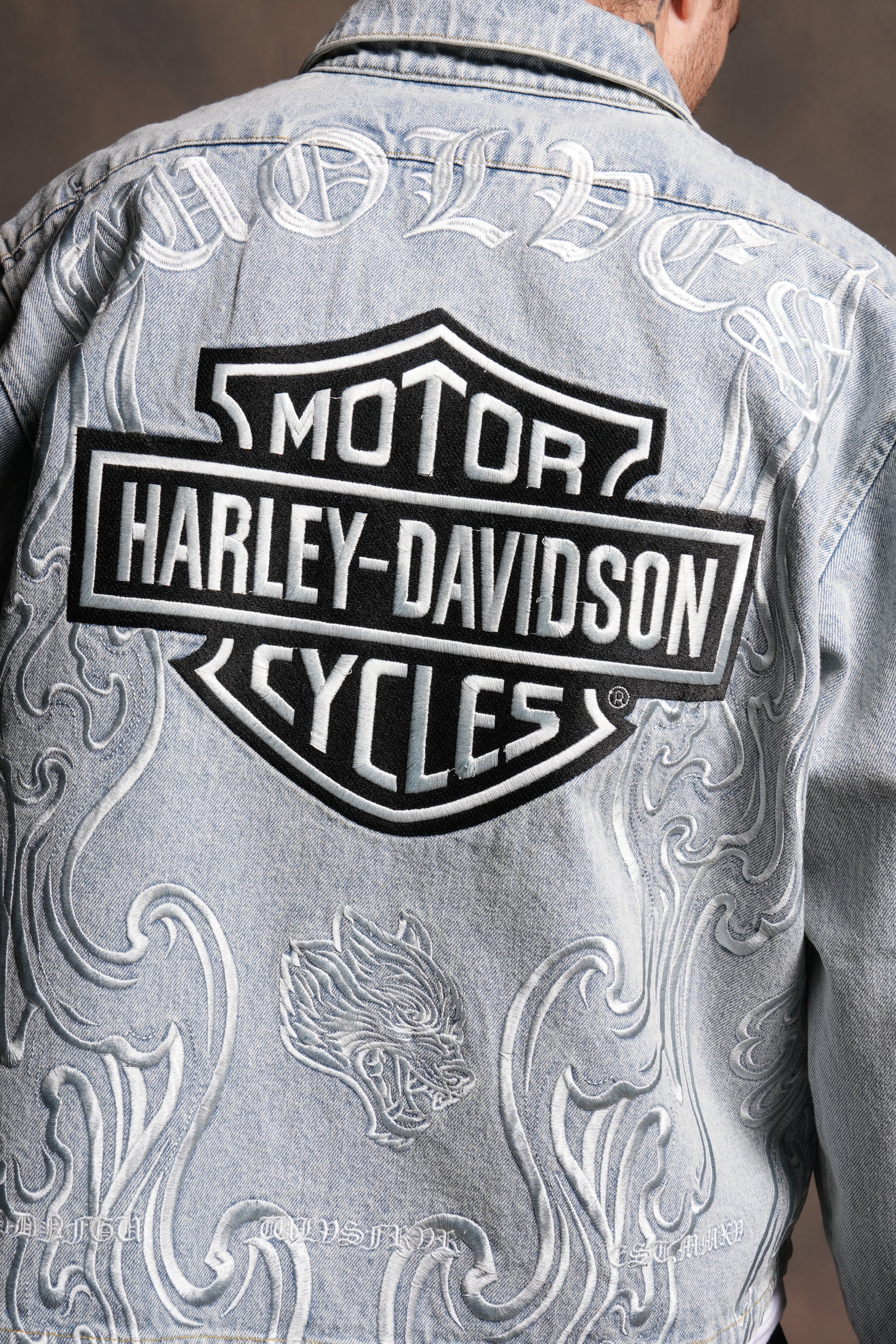 H-D Wolves Inferno Ls Denim Vince Shirt in Light Wash