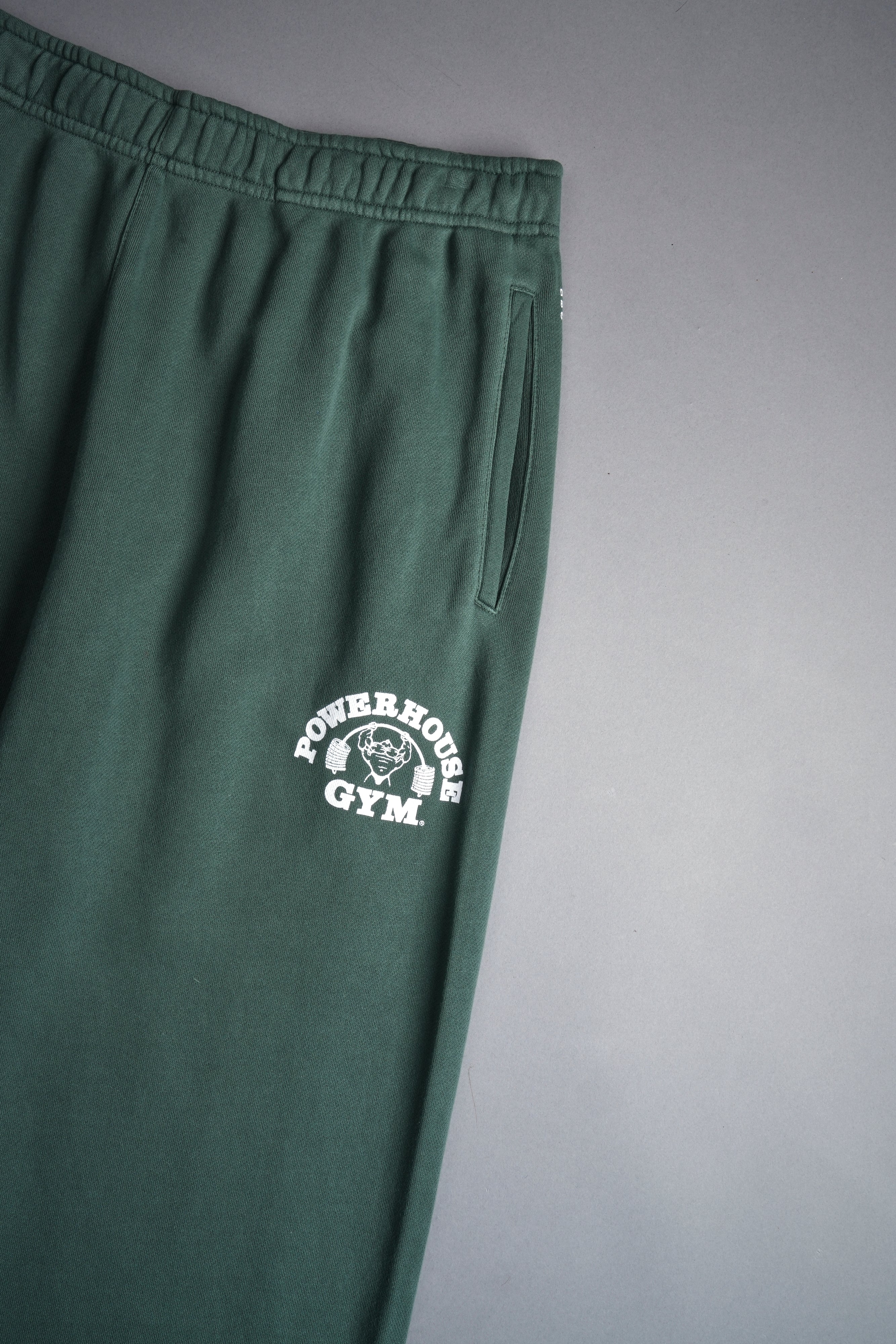 Powerhouse Wolves Post Lounge Sweats in Norse Green