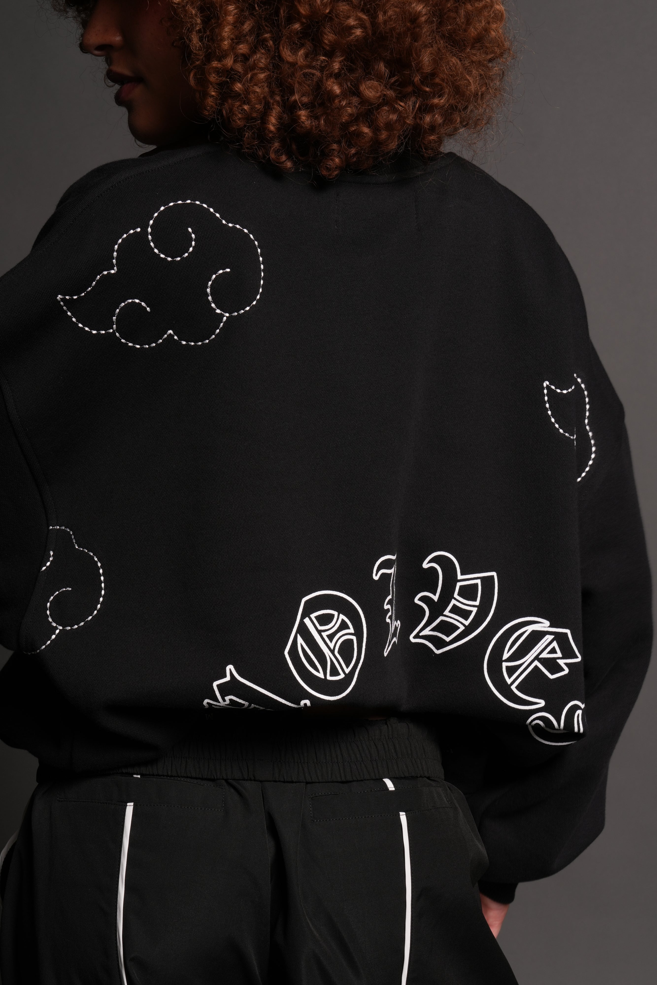Darc Clouds London Crewneck in Black – DarcSport